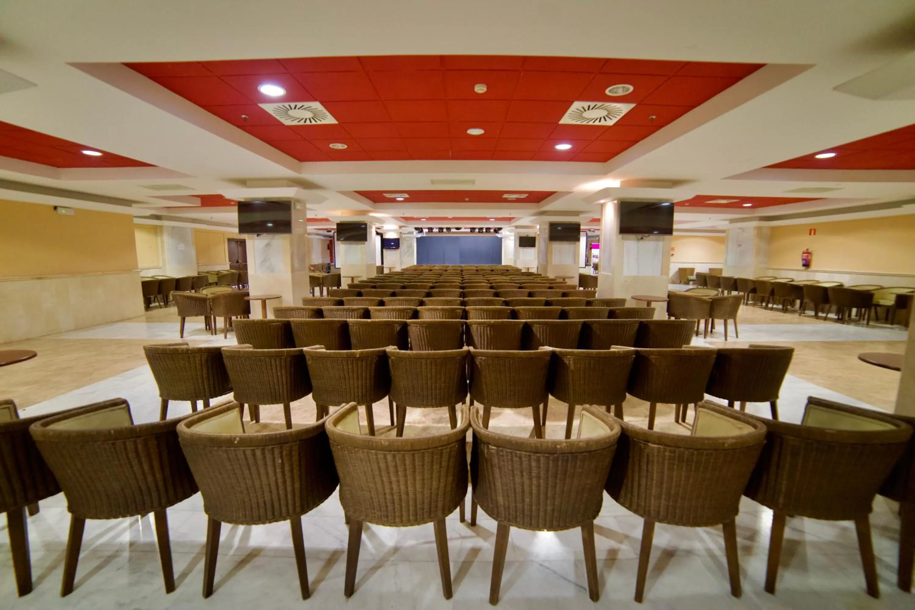 Meeting/conference room in Holiday Premium Resort