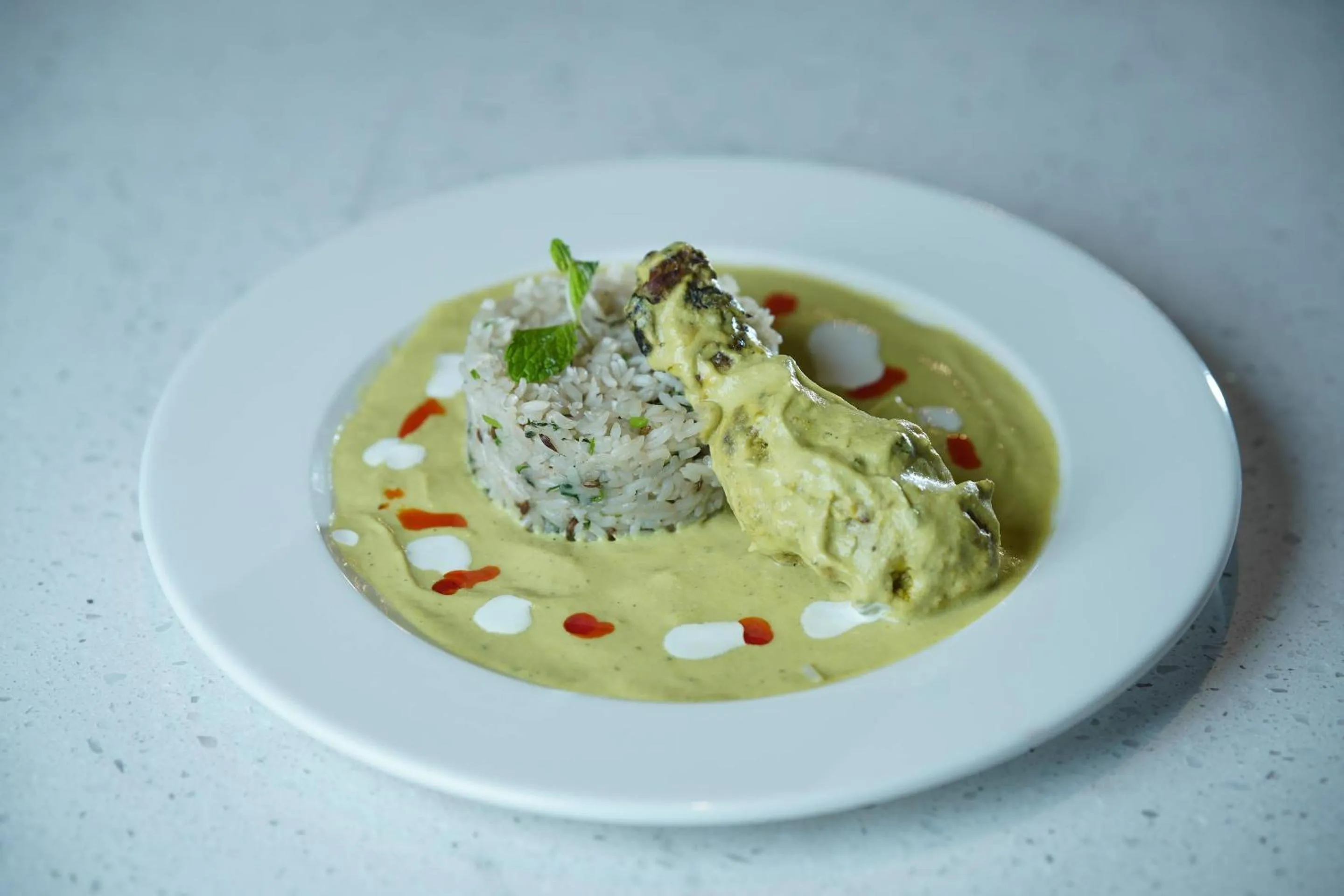 Restaurant/places to eat in Quality Inn Rockwell Grand, Bangalore