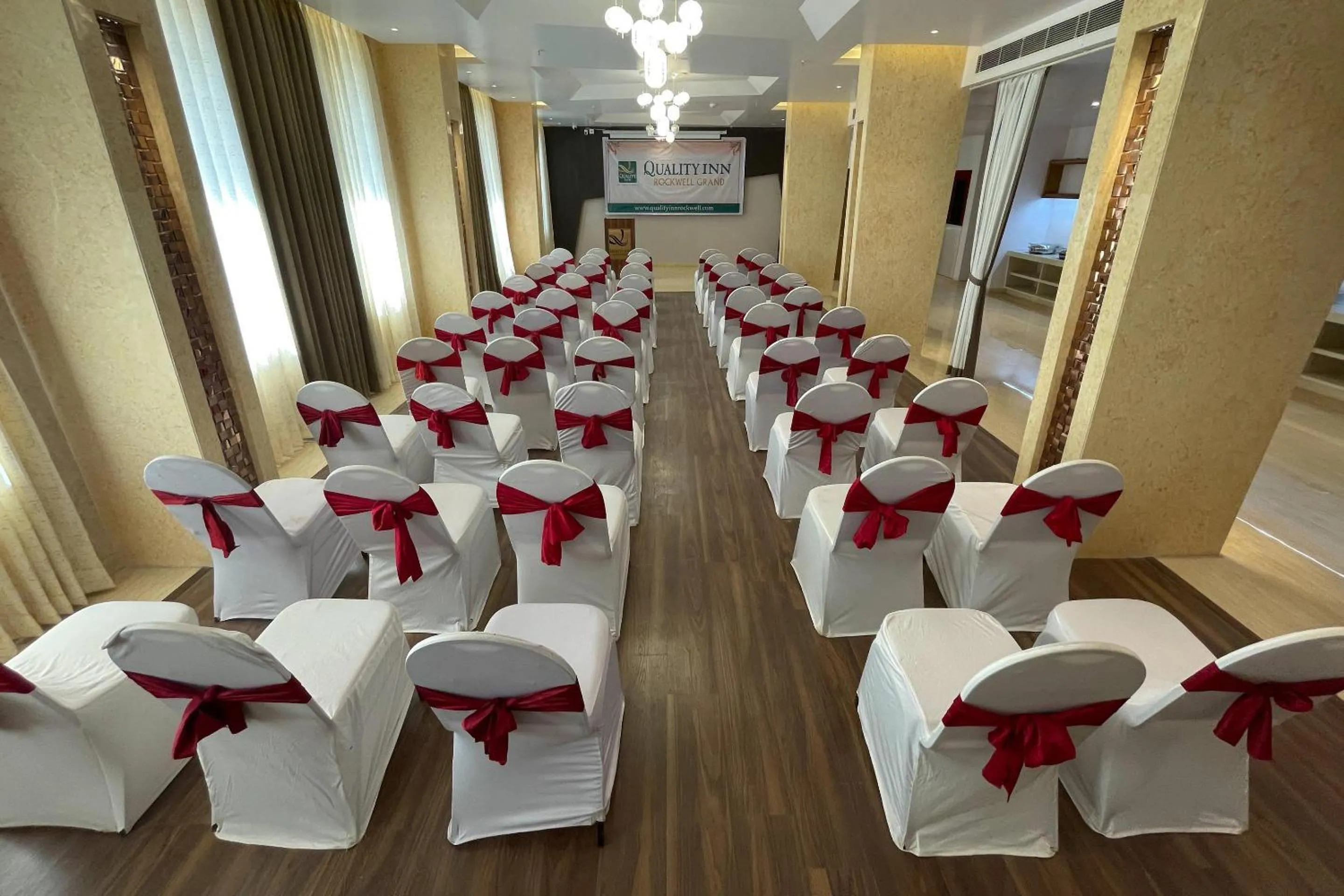 Meeting/conference room in Quality Inn Rockwell Grand, Bangalore