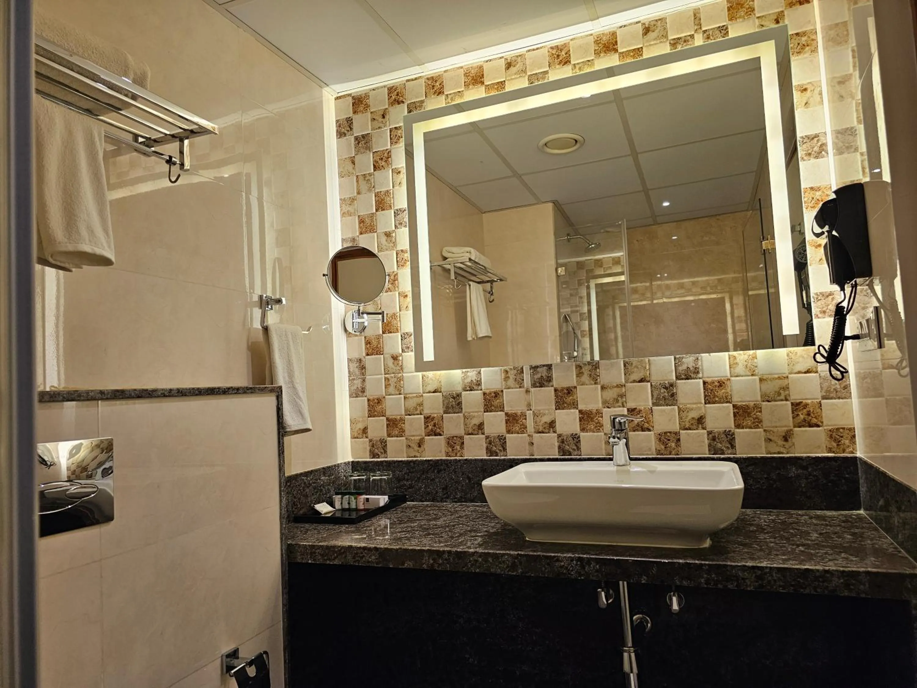 Bathroom in Quality Inn Rockwell Grand, Bangalore