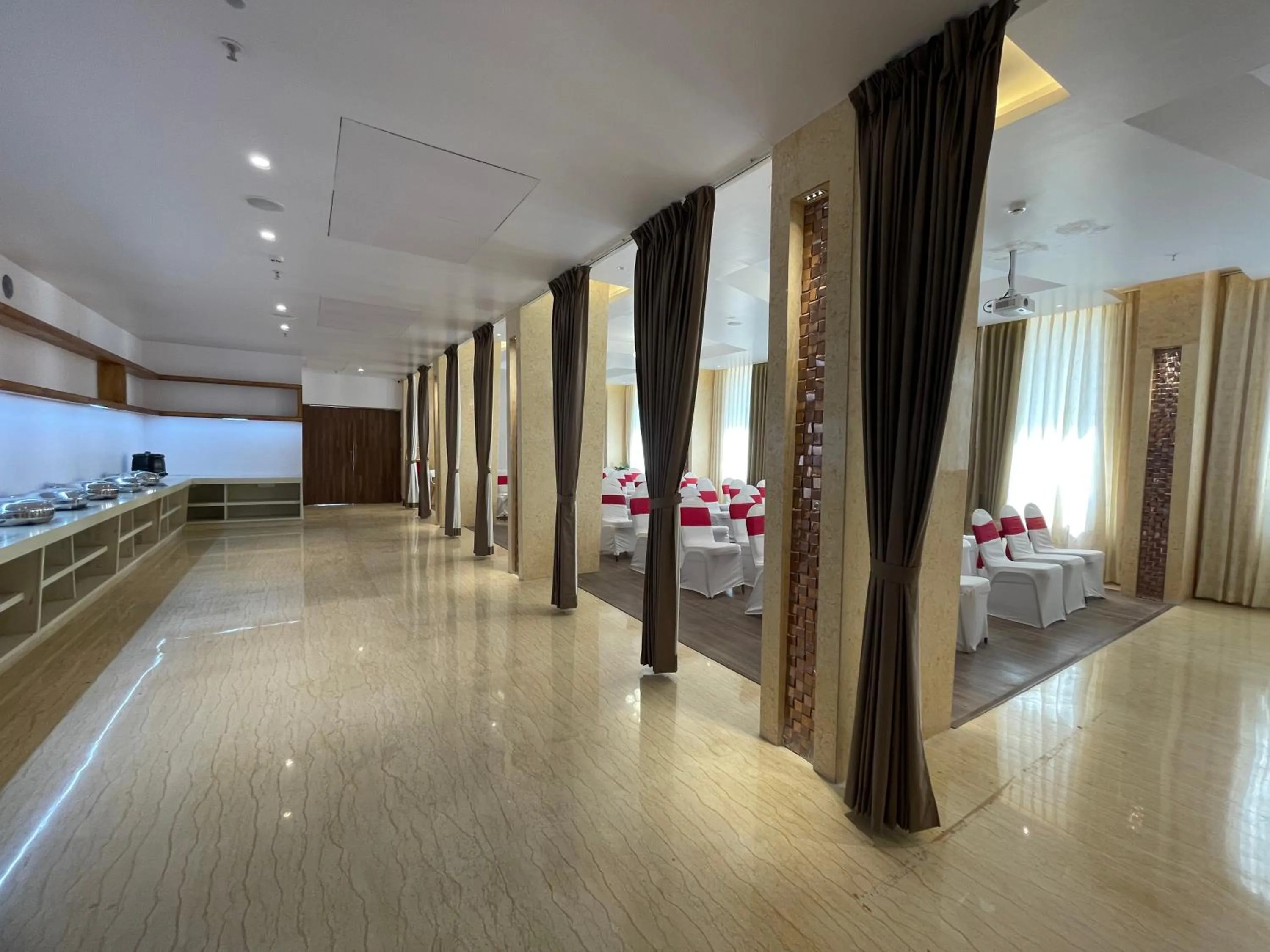 Banquet/Function facilities in Quality Inn Rockwell Grand, Bangalore