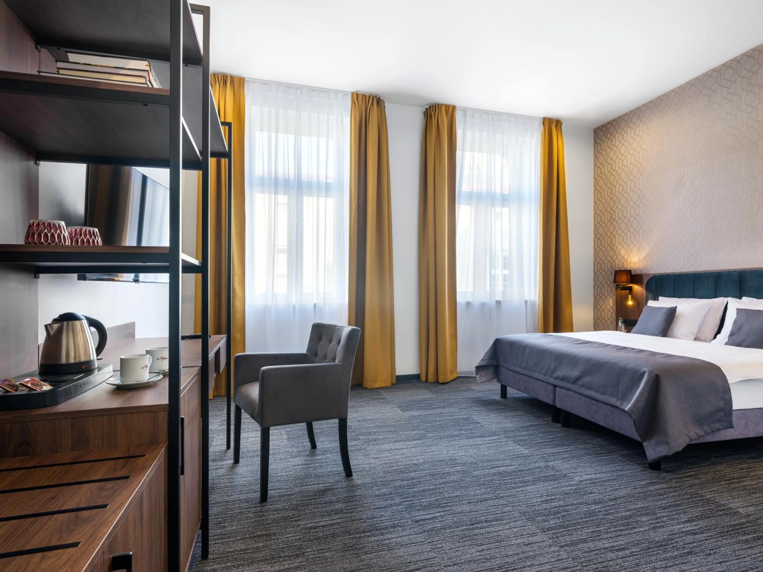 Other, Bed in Old Market Residence