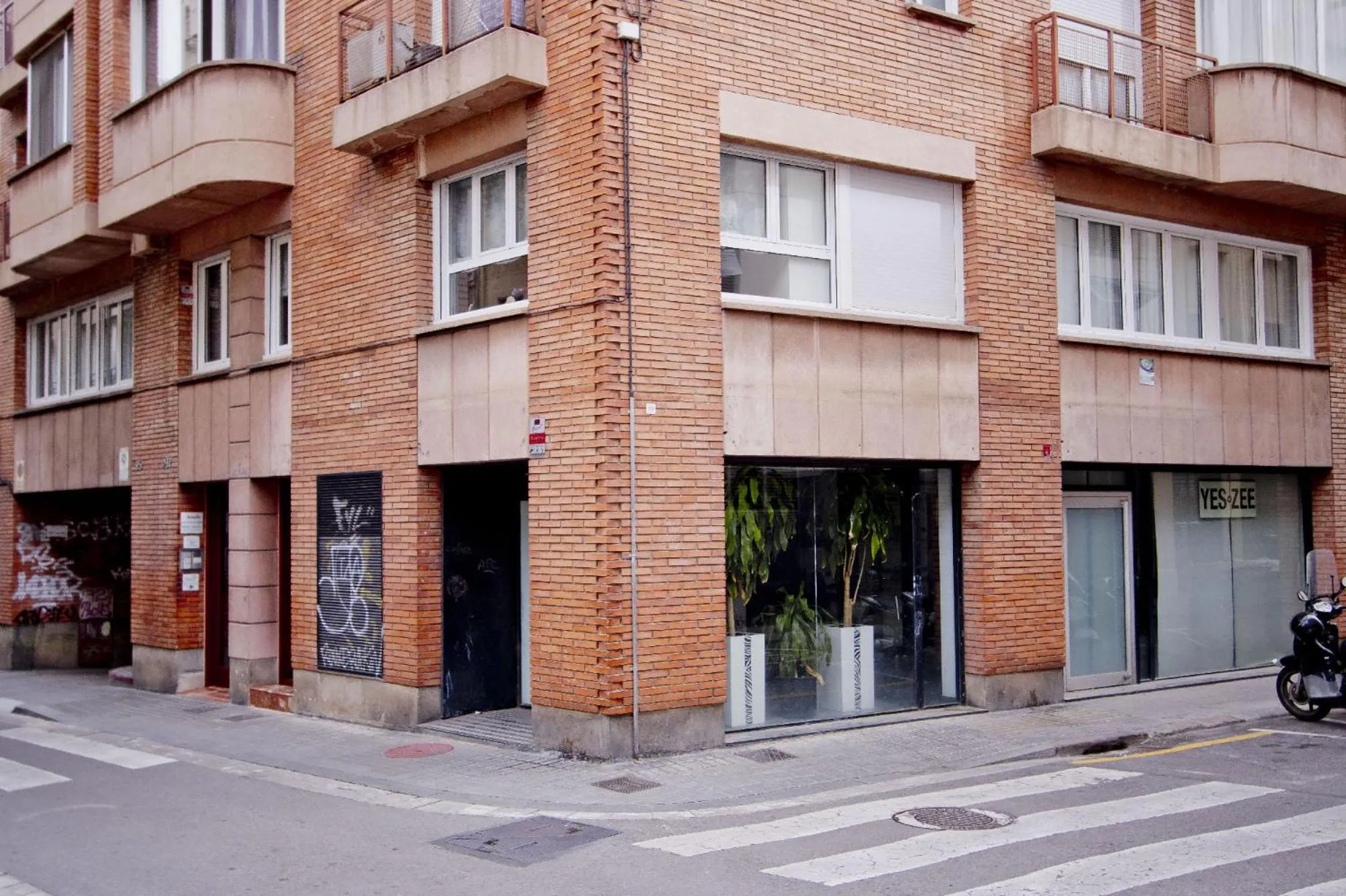 Barcelona City North Hostal