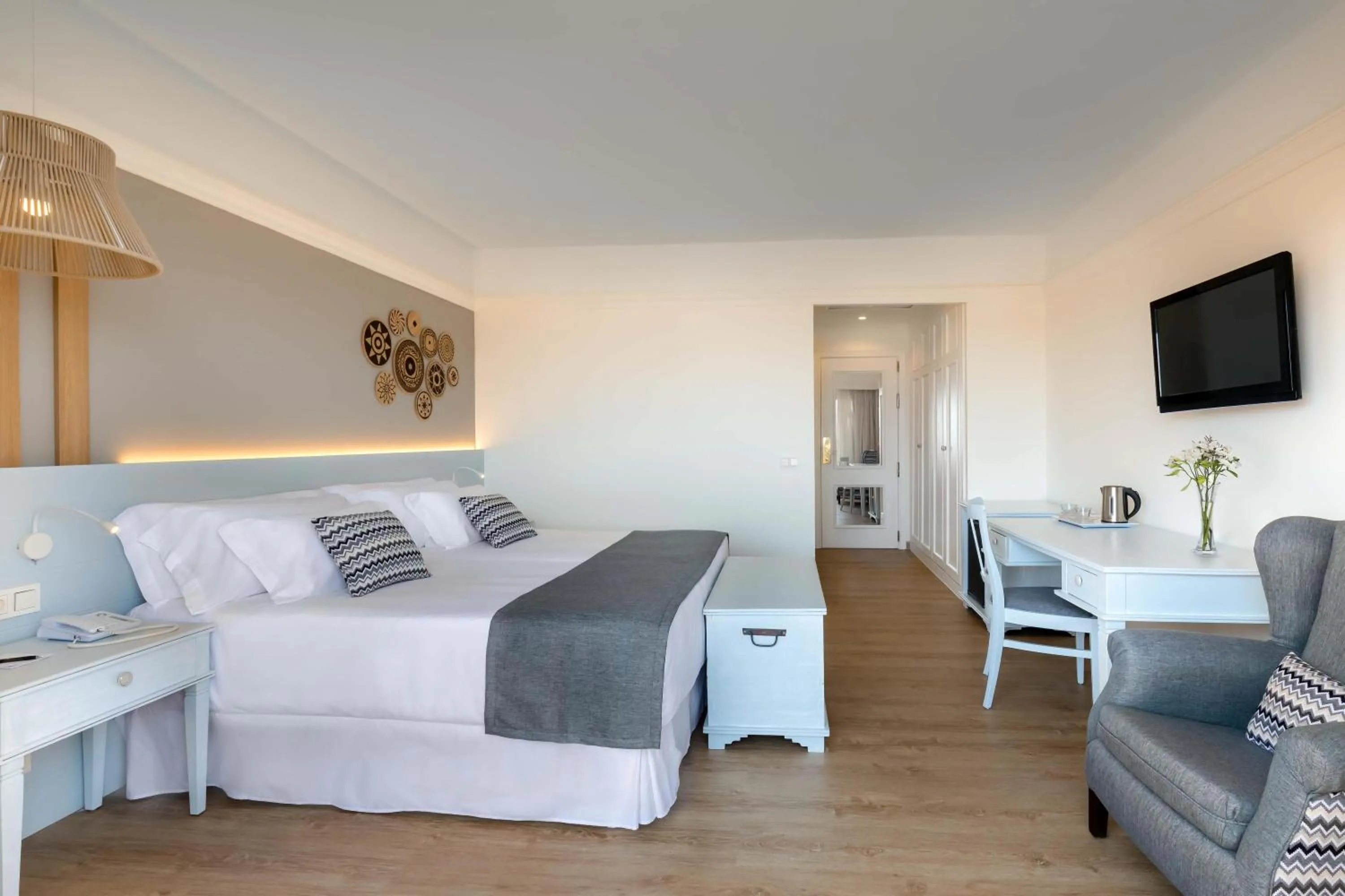 Bedroom, Bed in Barceló Corralejo Bay - Adults Only