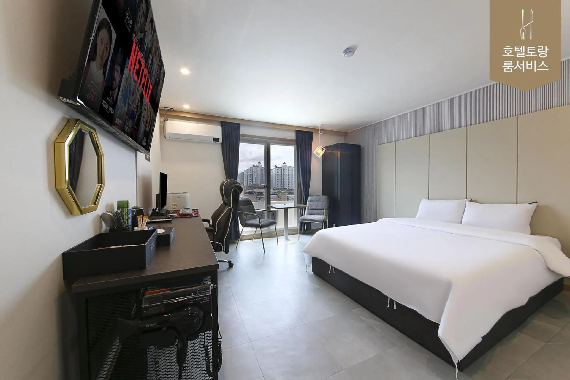 Bedroom, Bed in Hotel Torang Jeonju