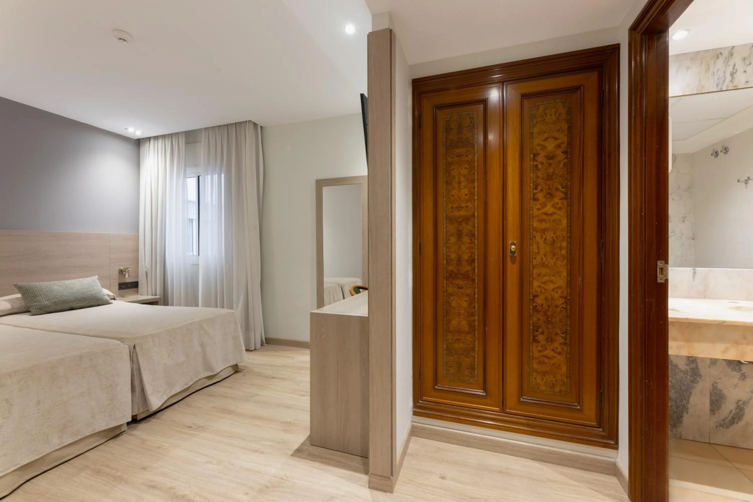 Bedroom, Bed in Hotel Casanova