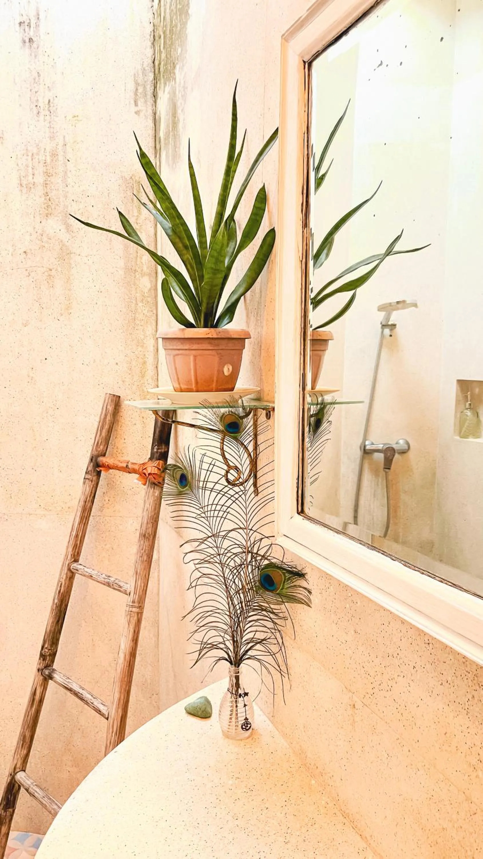 Bathroom in Surga Homestay