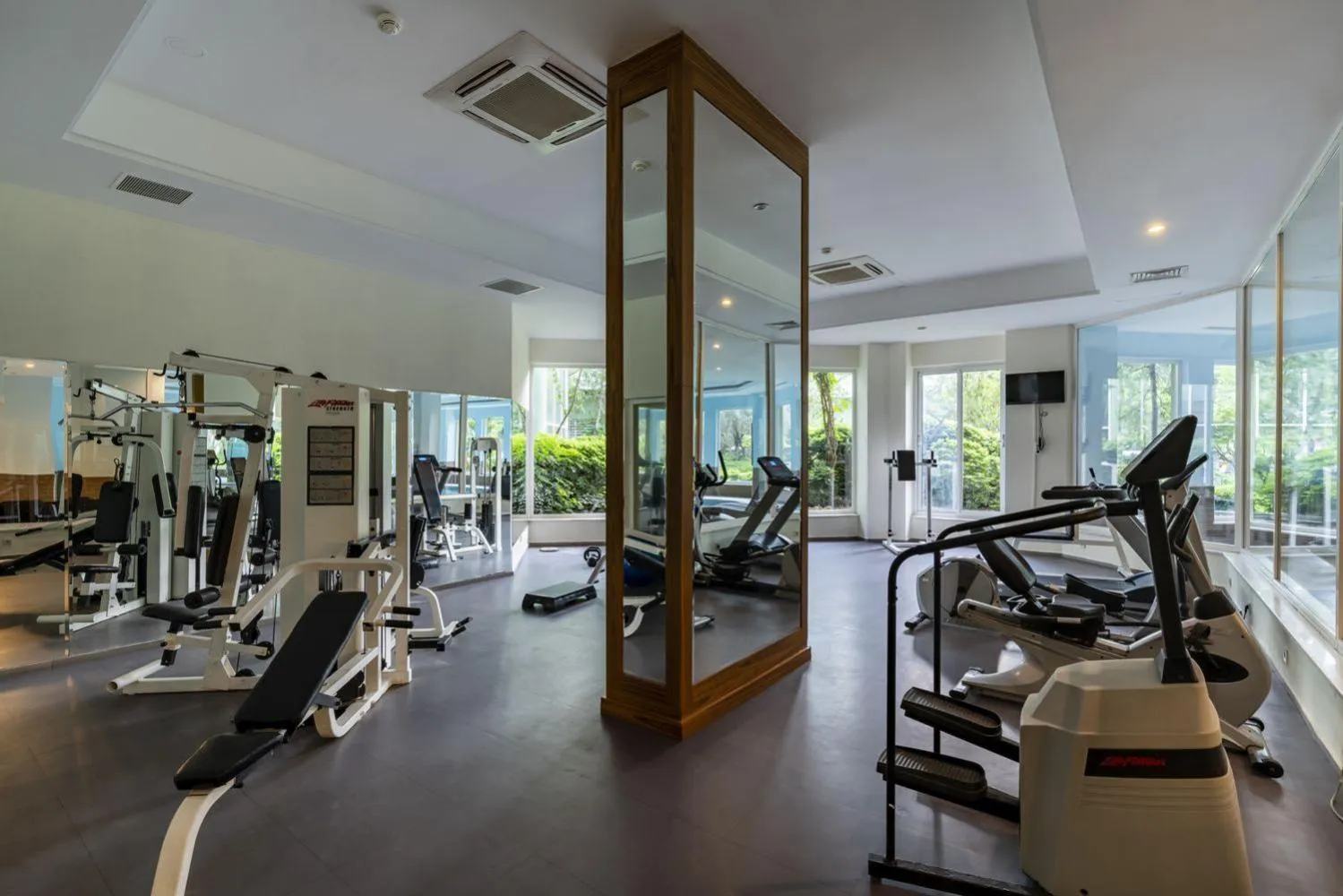 Fitness centre/facilities in Ma Biche Kemer by Werde Hotels