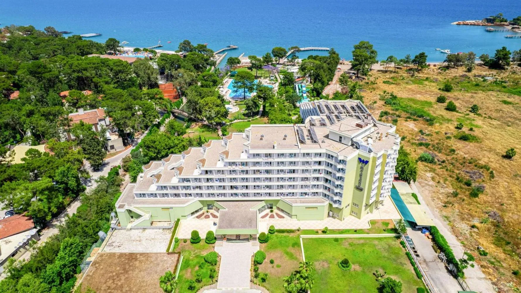 Property building in Ma Biche Kemer by Werde Hotels