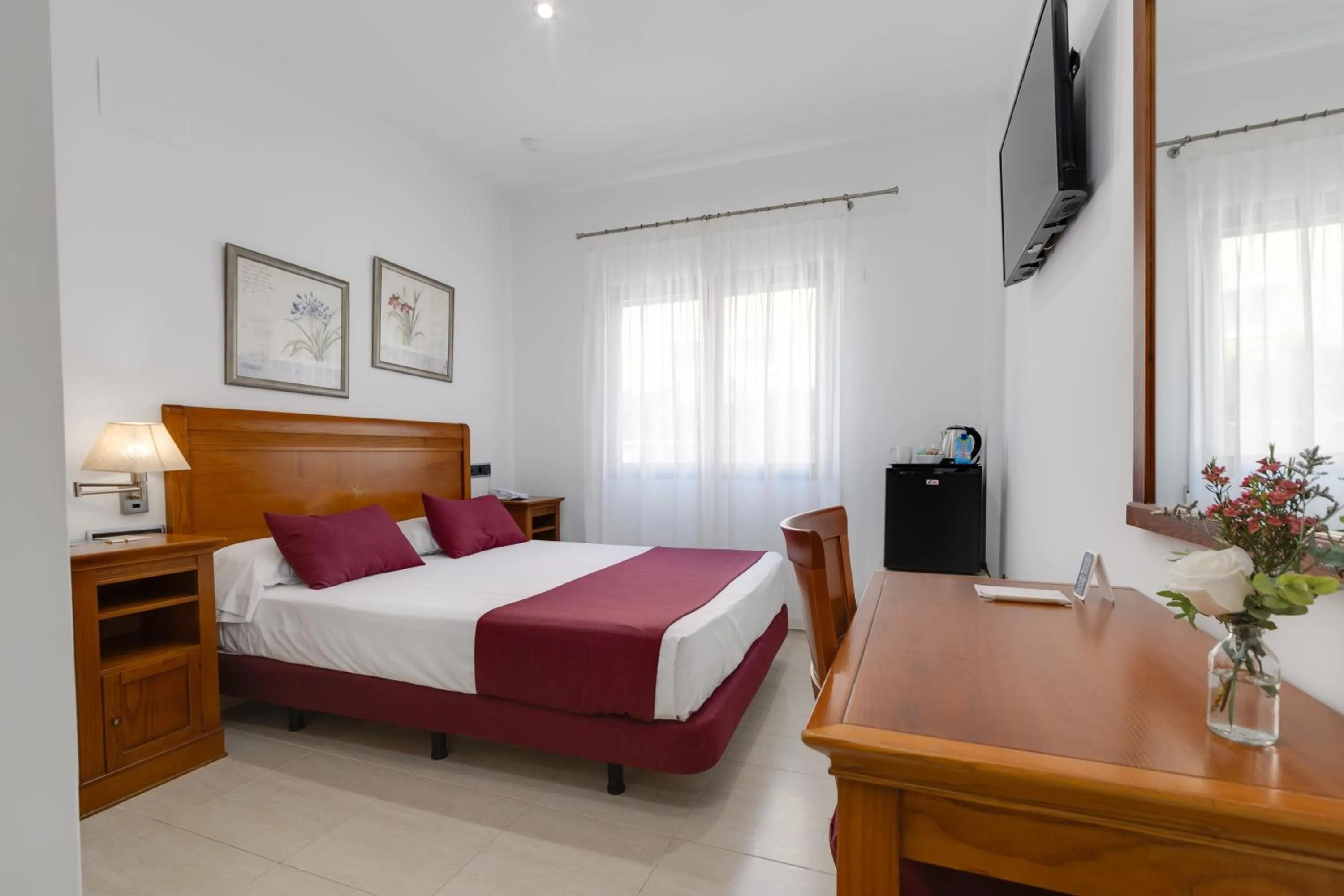 Bed in Daniya Denia Spa & Business 4*