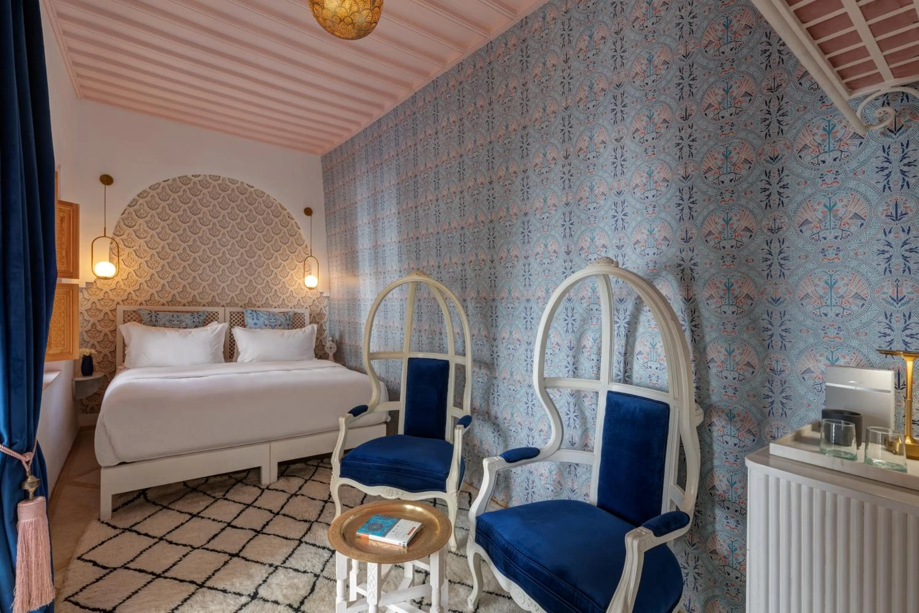 Photo of the whole room, Bed in Riad Botanica