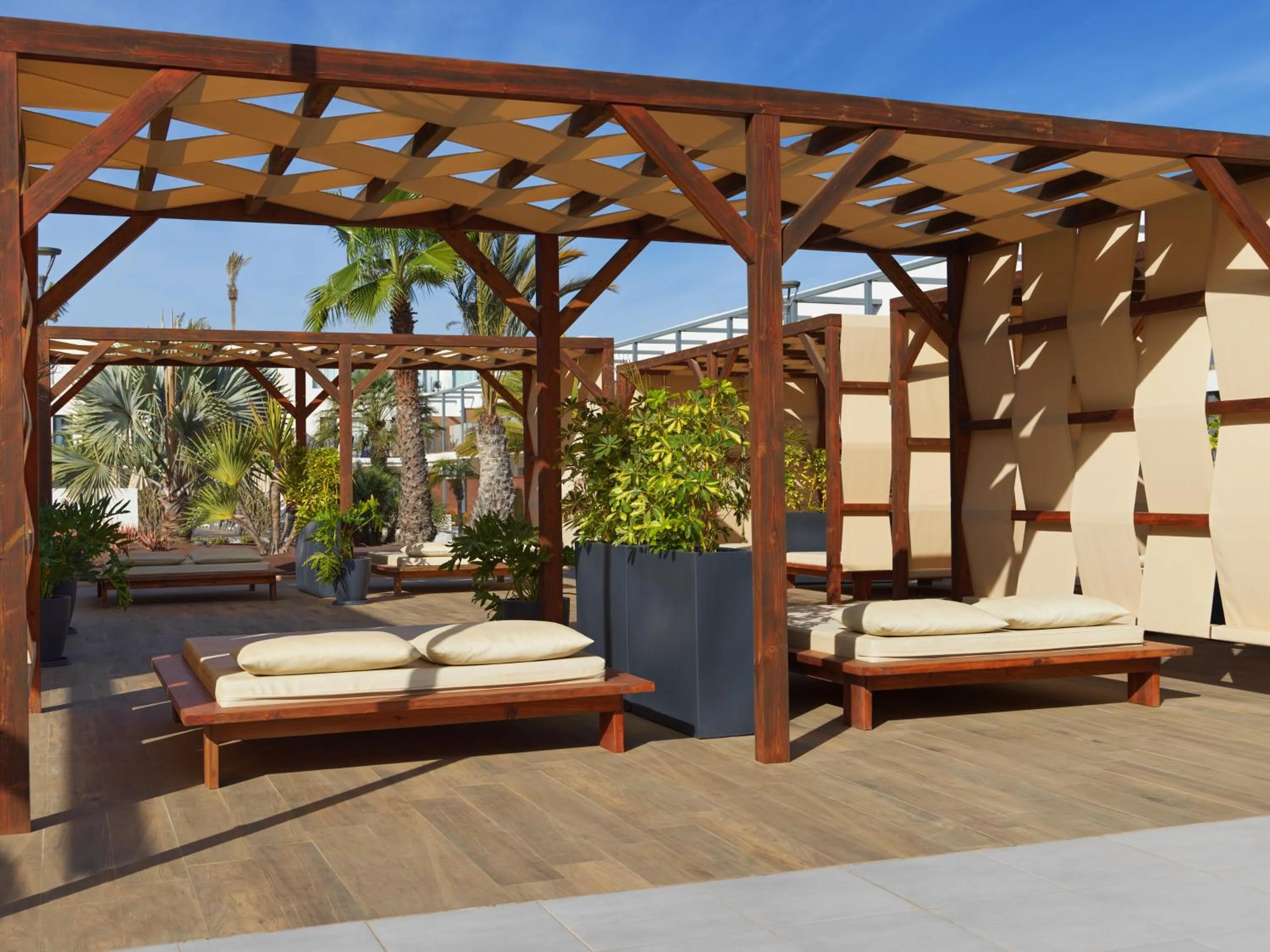 sunbed in H10 Ocean Dreams Hotel Boutique - Adults Only