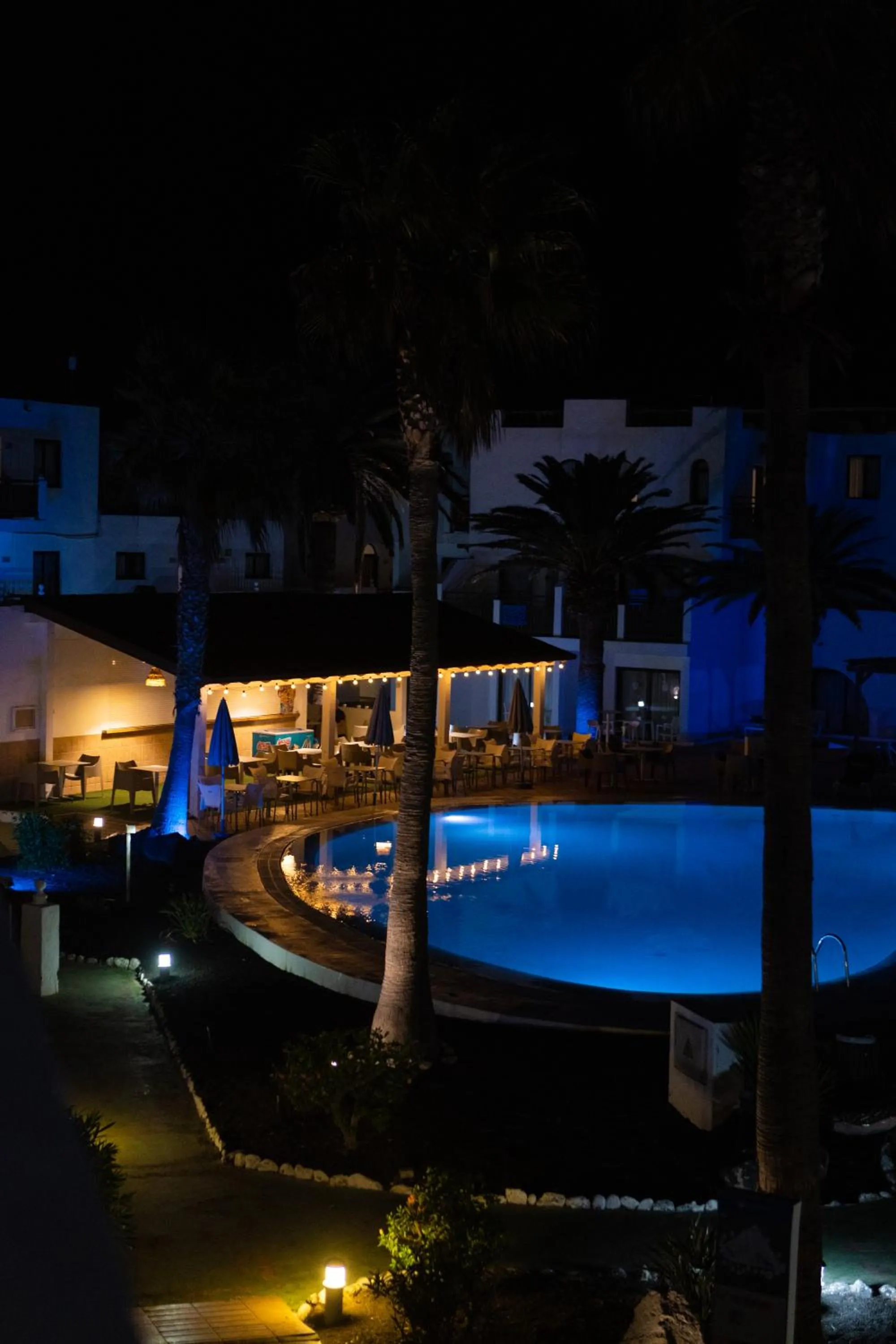 Swimming pool in Apartamentos Hesperia Bristol Playa