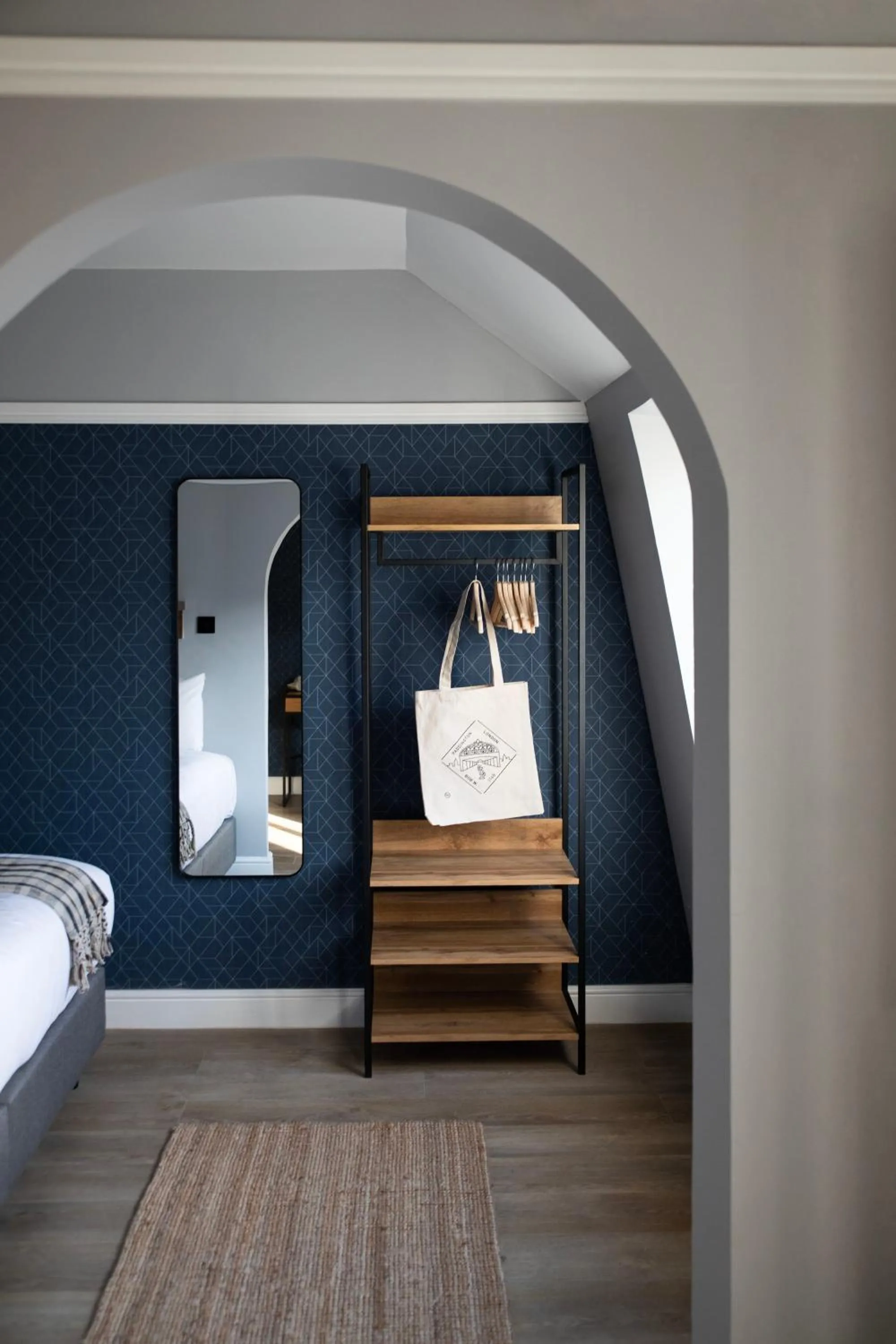 Bedroom, Bed in Bob W London Hyde Park