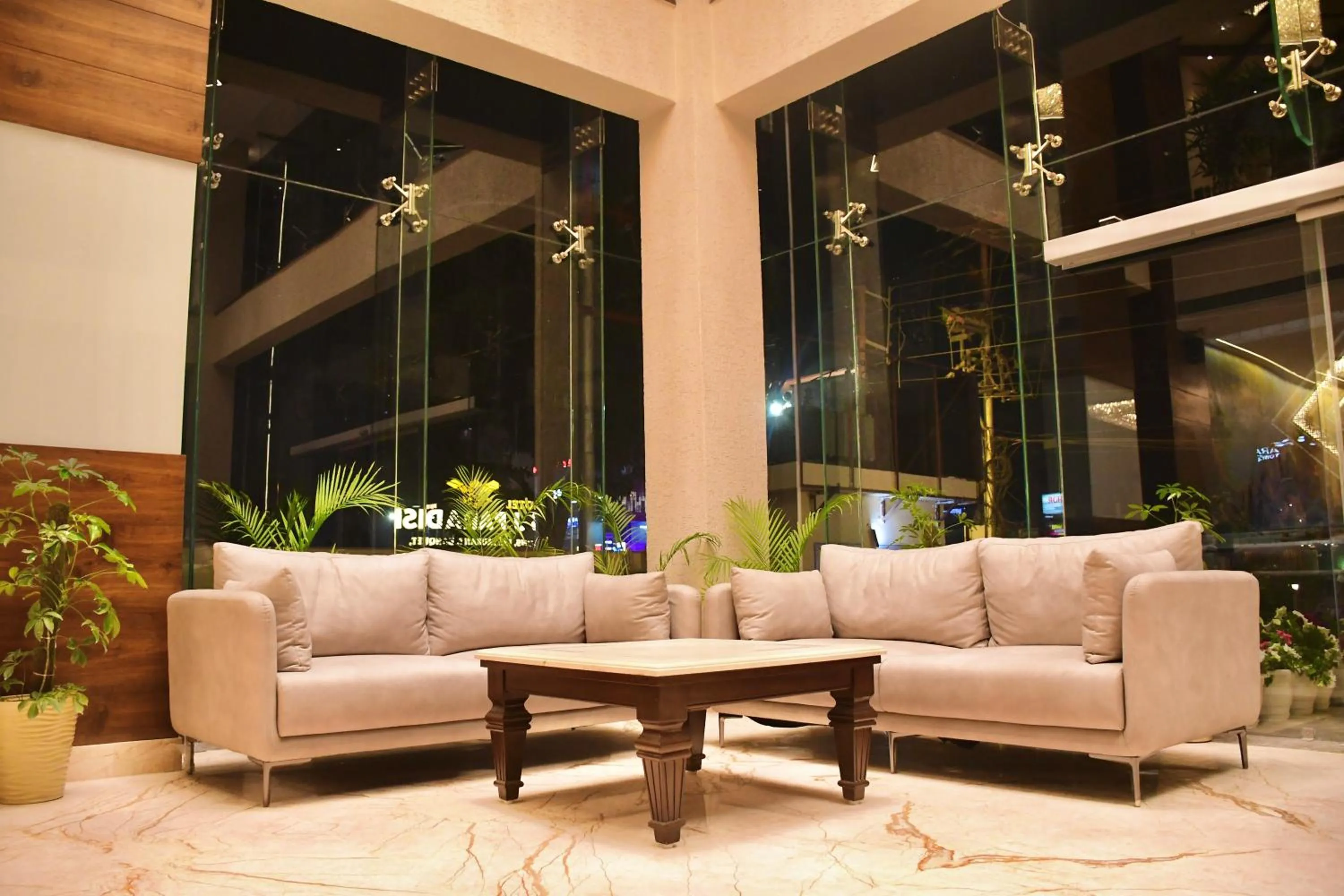 Seating area in SJ PARADISE