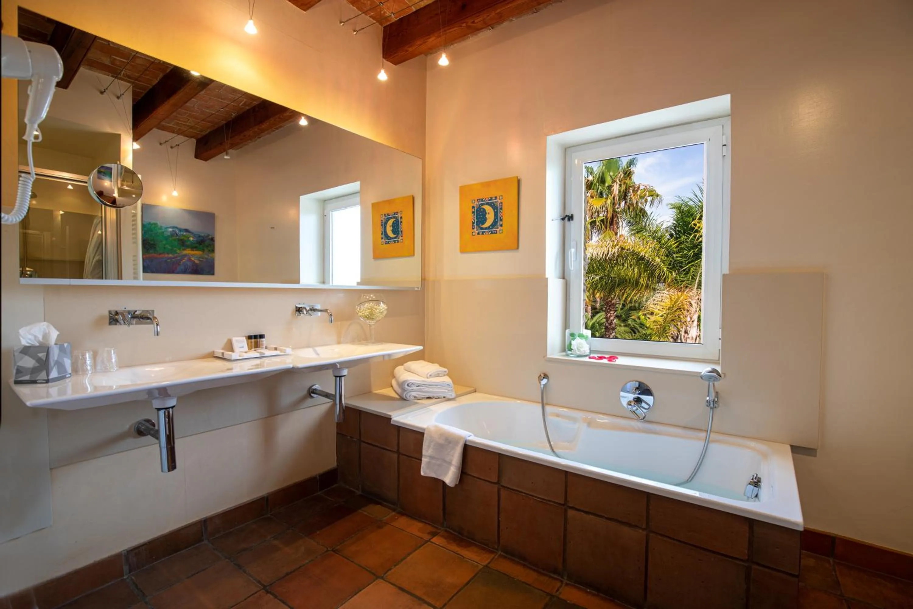 Bathroom in Tancat de Codorniu