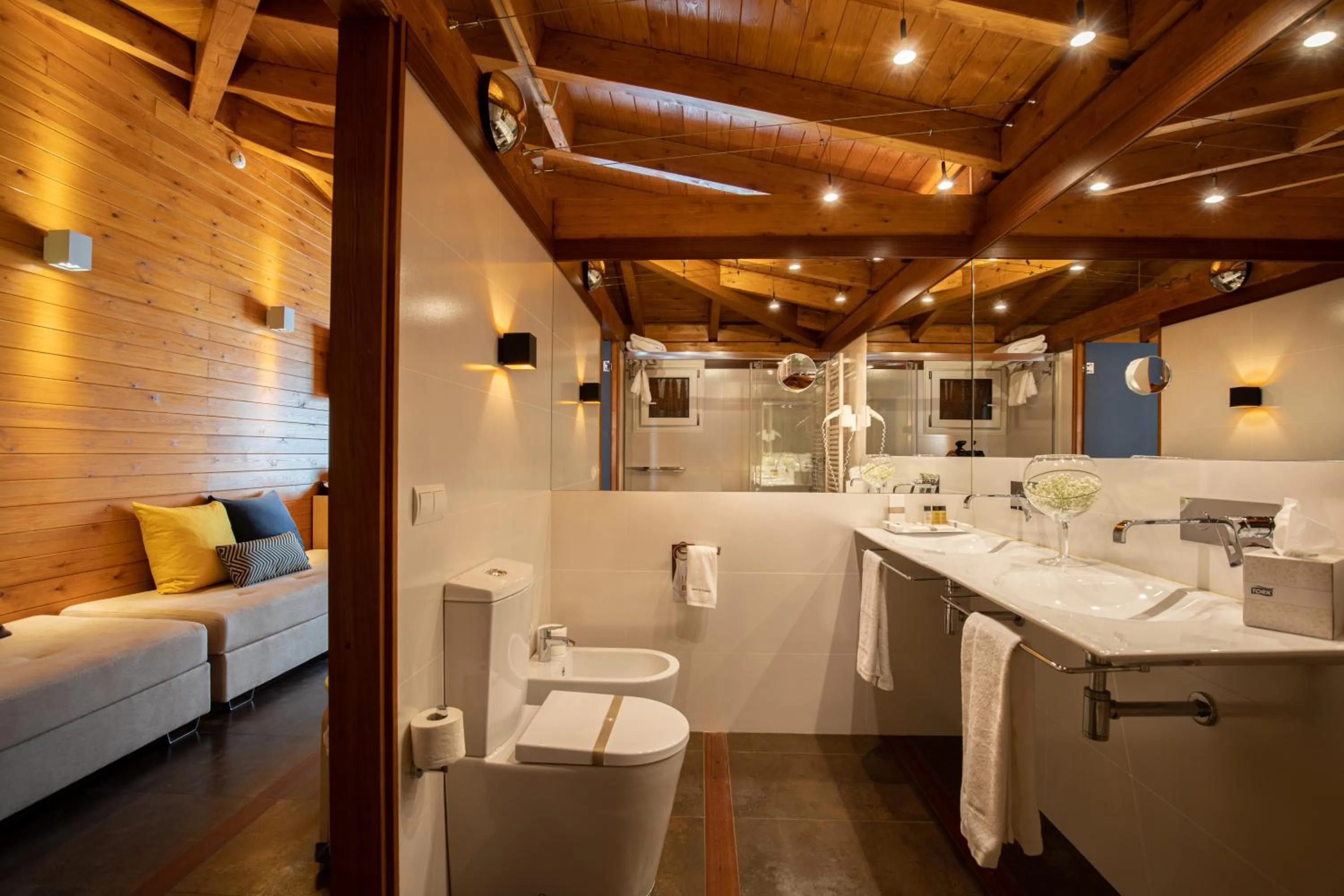 Bathroom in Tancat de Codorniu