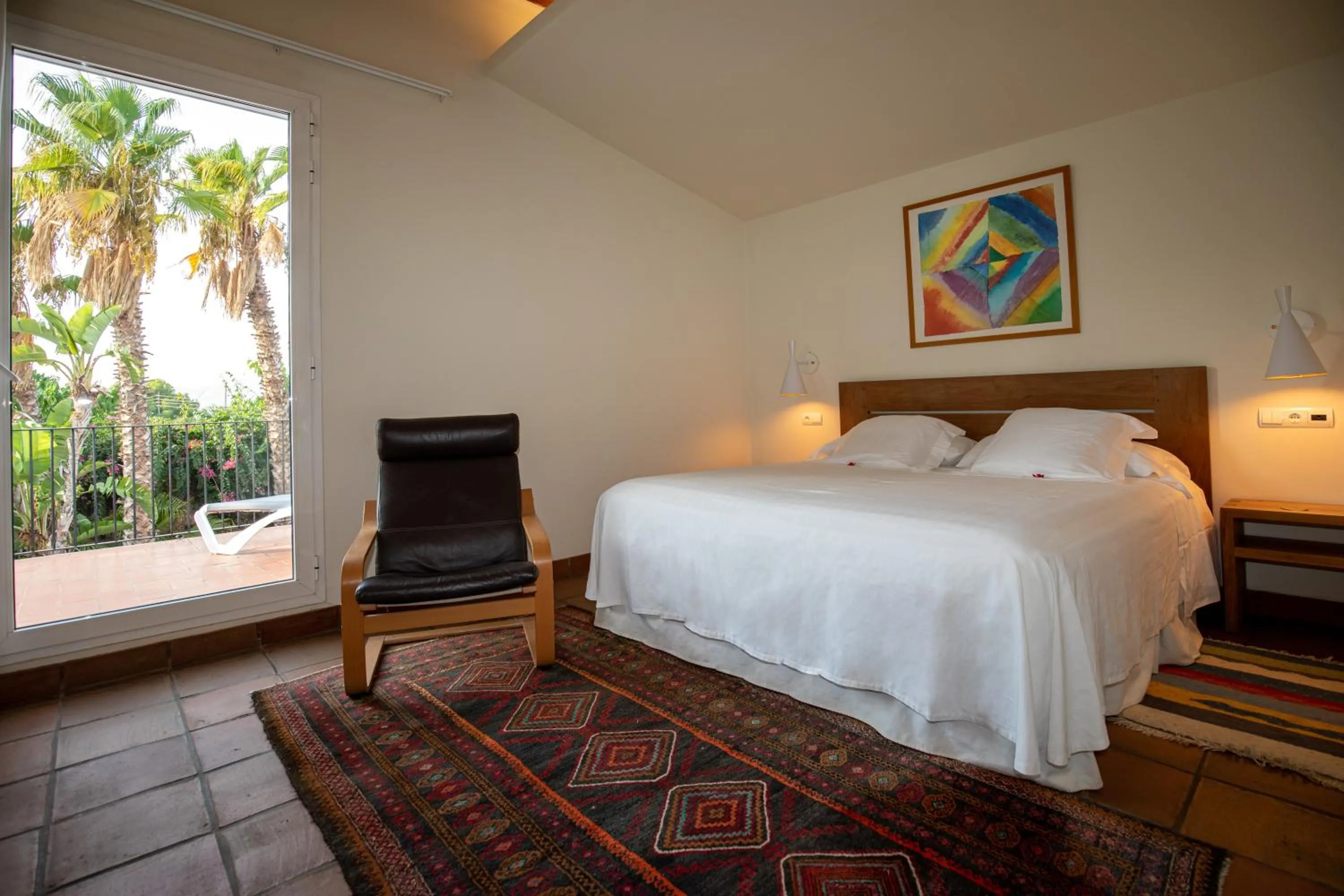 Photo of the whole room in Tancat de Codorniu