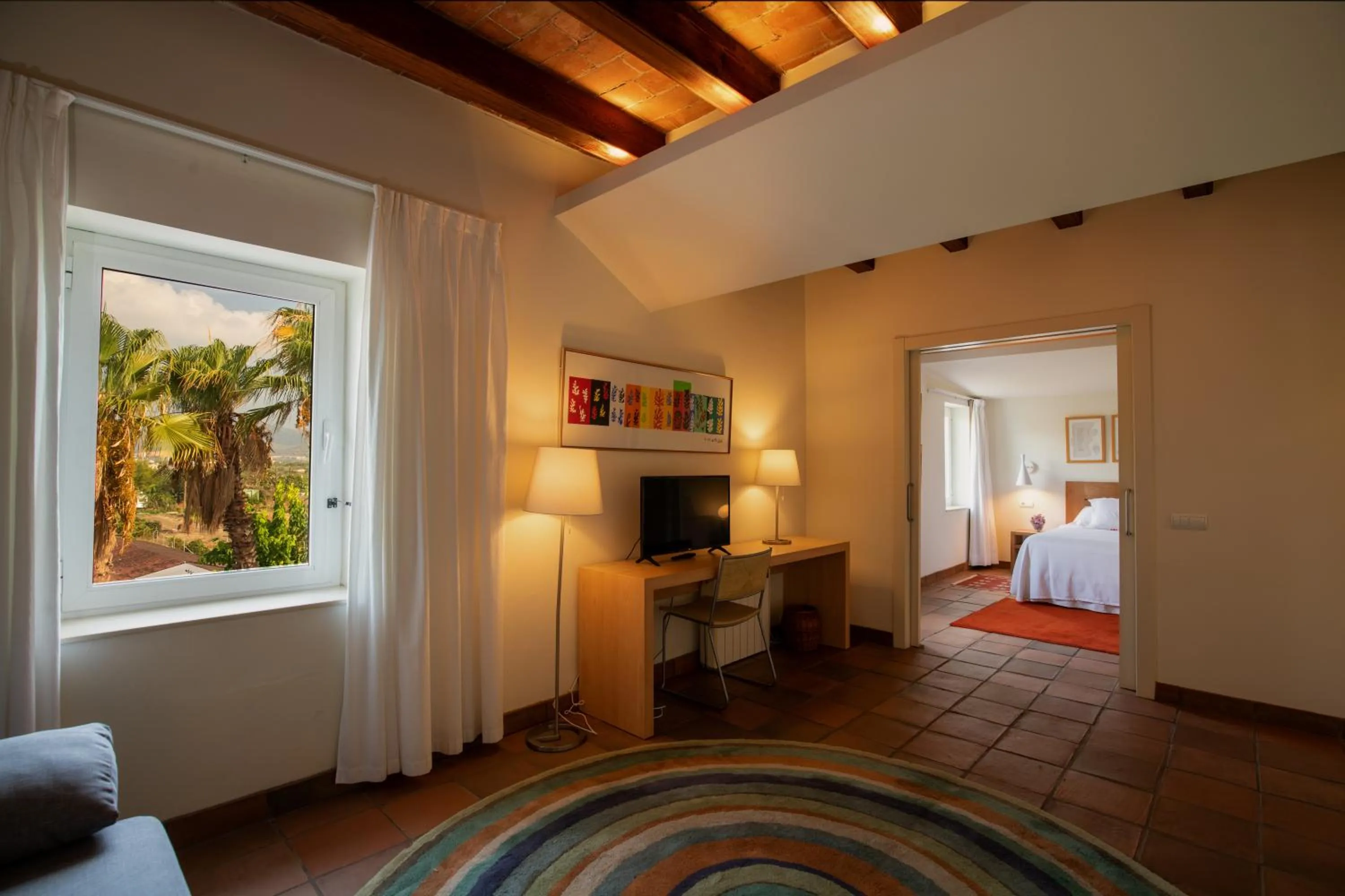 Photo of the whole room in Tancat de Codorniu