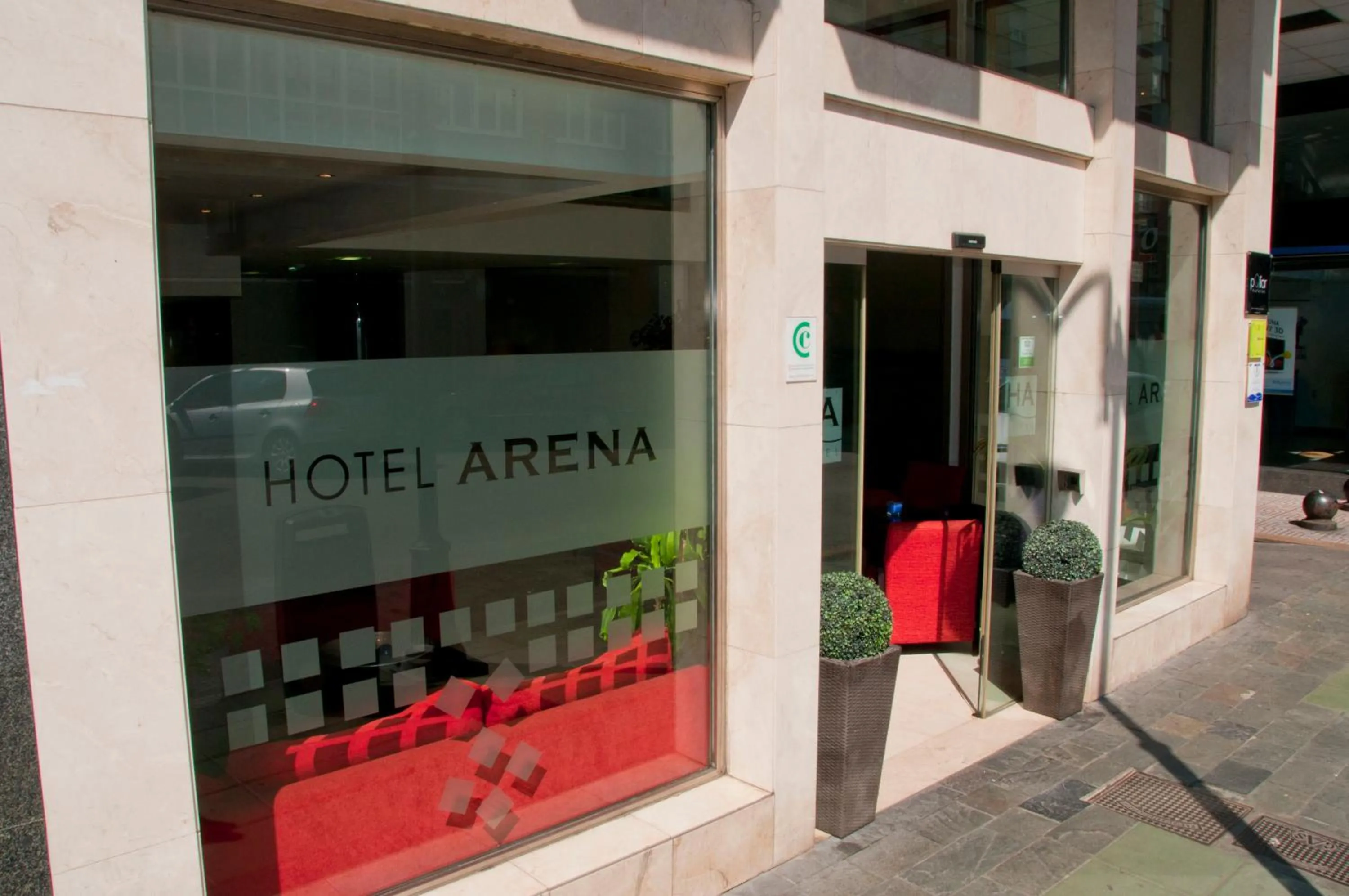 Facade/entrance in Hotel Arena
