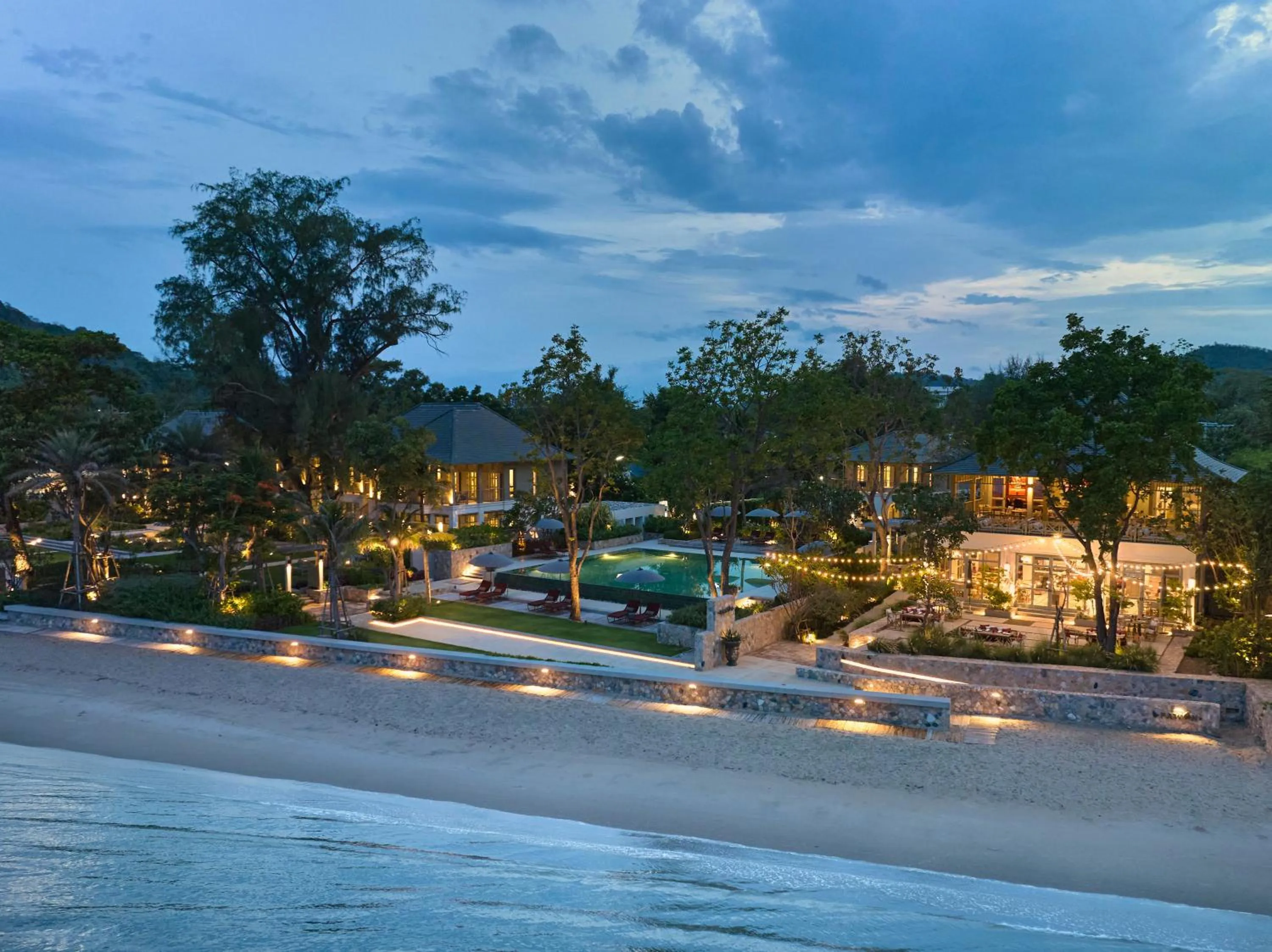 Night in Charras Bhawan Hotel and Residences