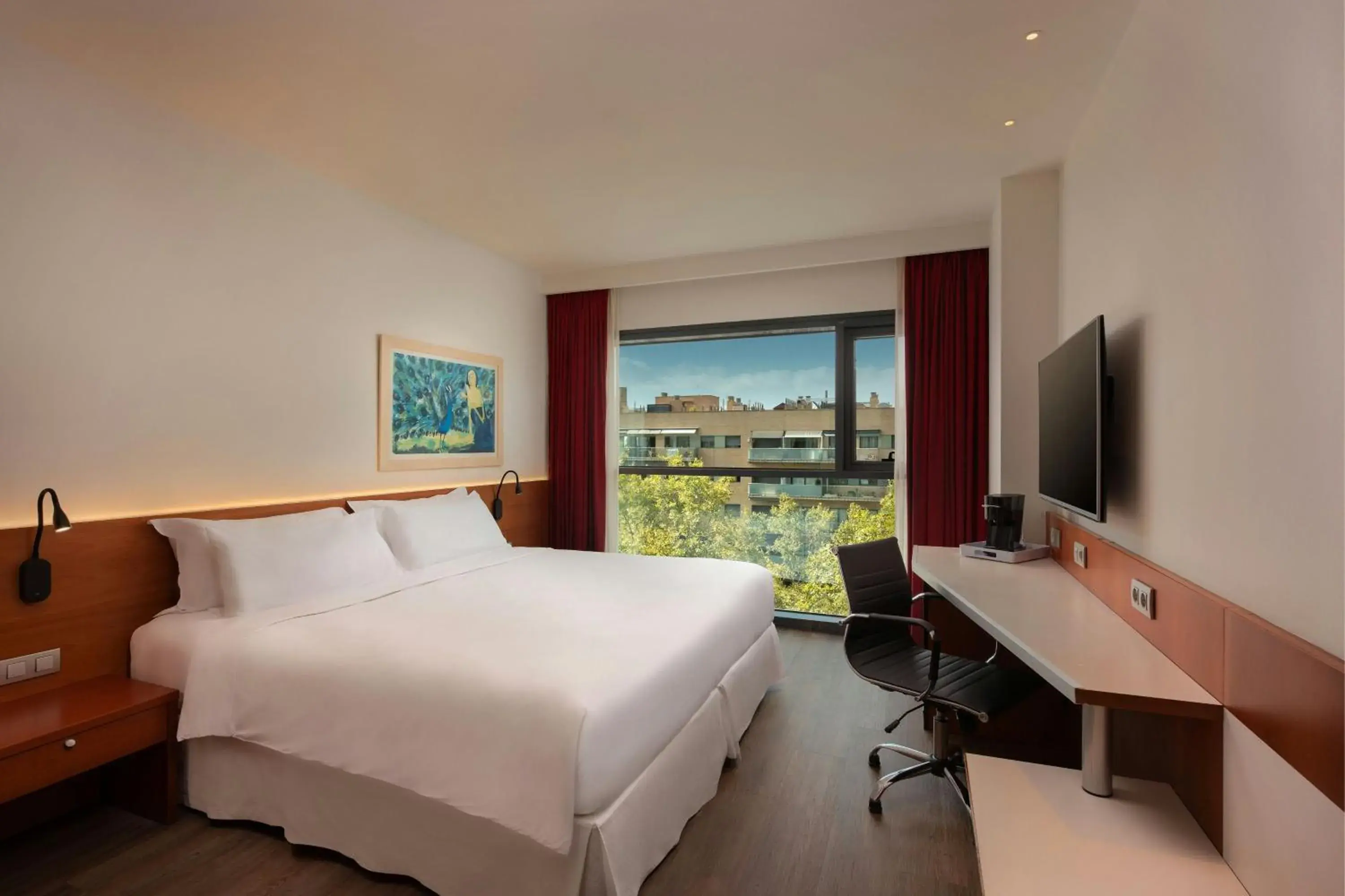 Classic King Room in Four Points by Sheraton Barcelona Diagonal Classic King Room in Four Points by Sheraton Barcelona Diagonal