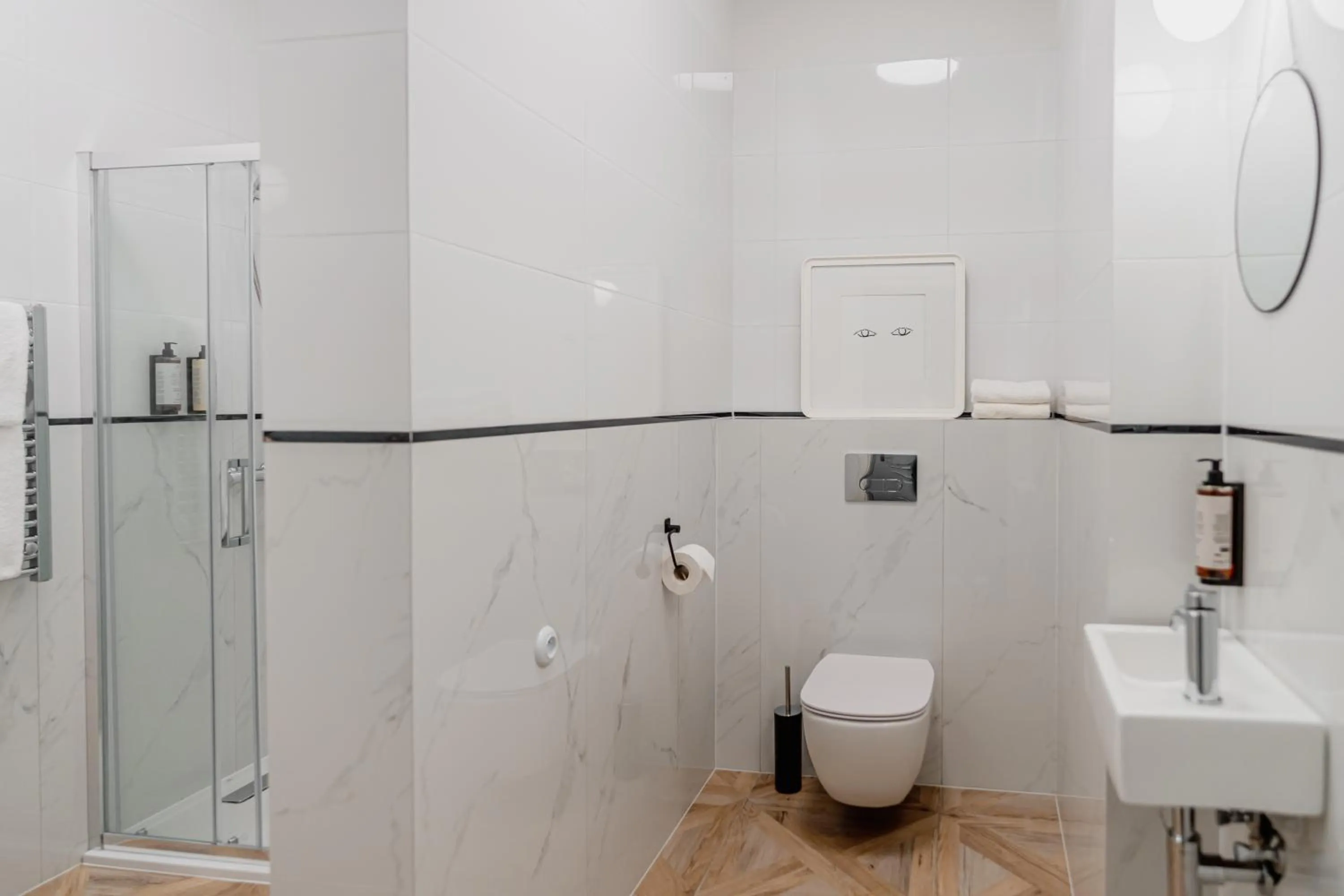 Bathroom in N33 Premium Apartments Old Town Kraków - Destigo Hotels