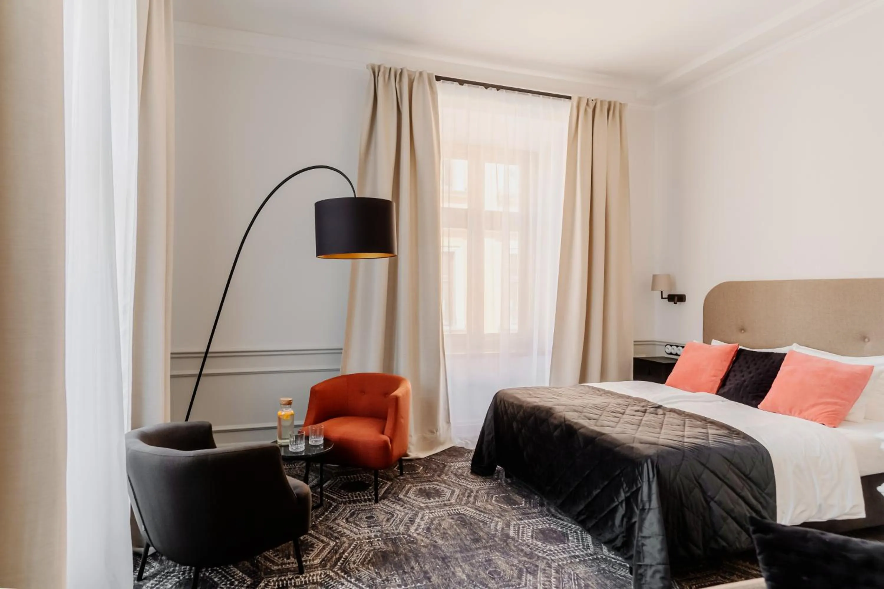 Bed in N33 Premium Apartments Old Town Kraków - Destigo Hotels