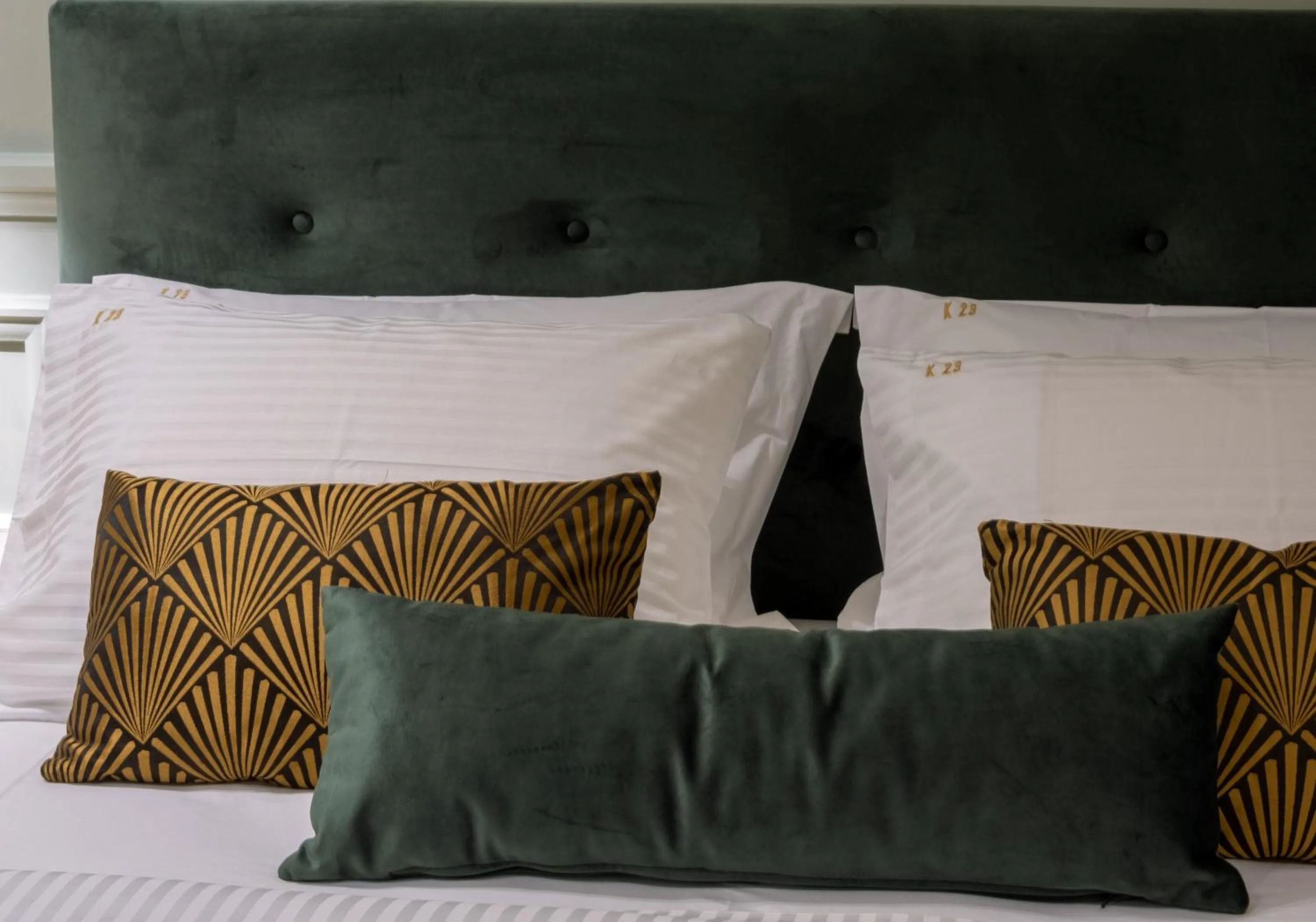 Bed in K23 Color Suites