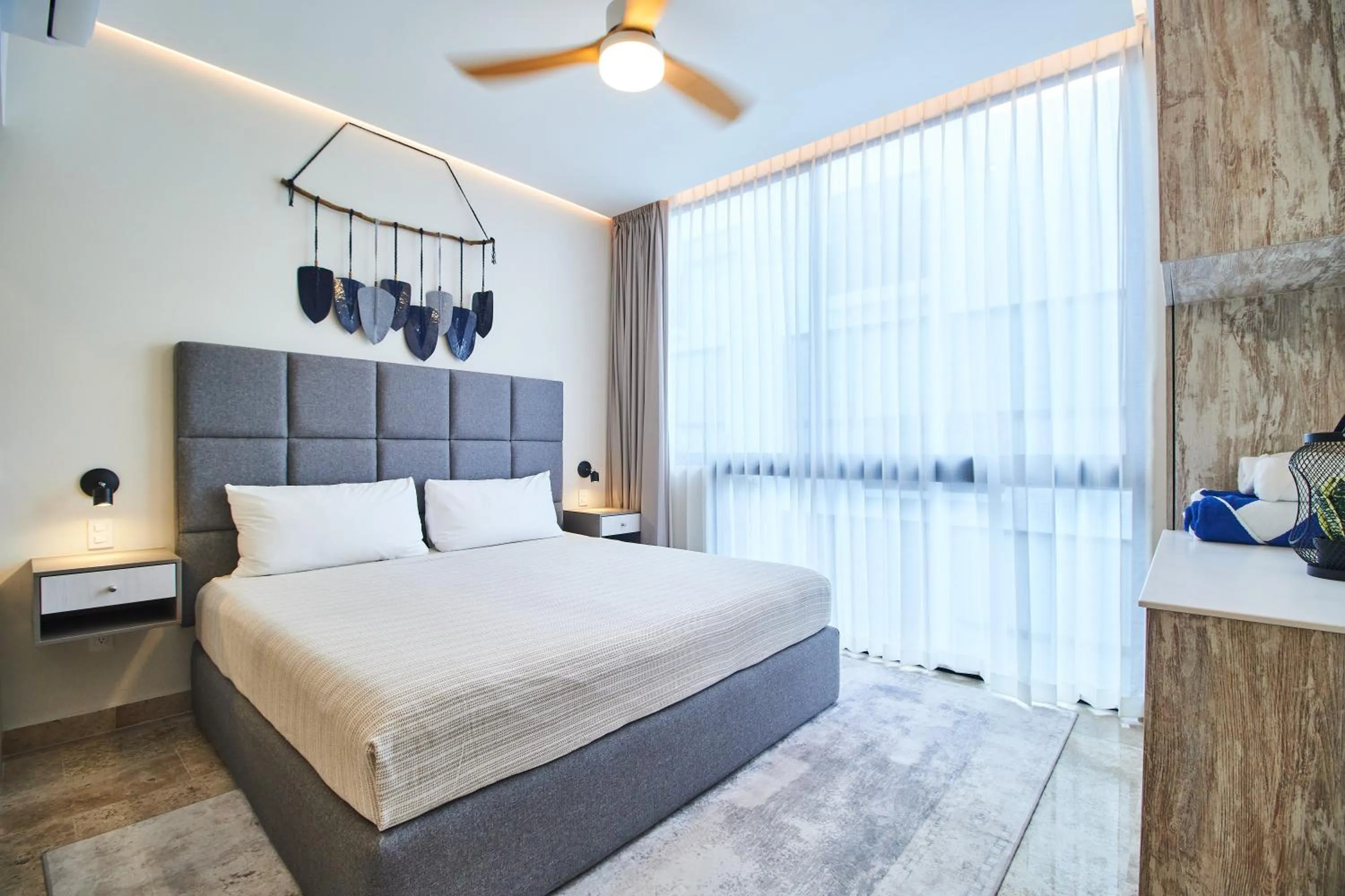 Bed in PH Othello - Private pool&Roof & Beach Club Access