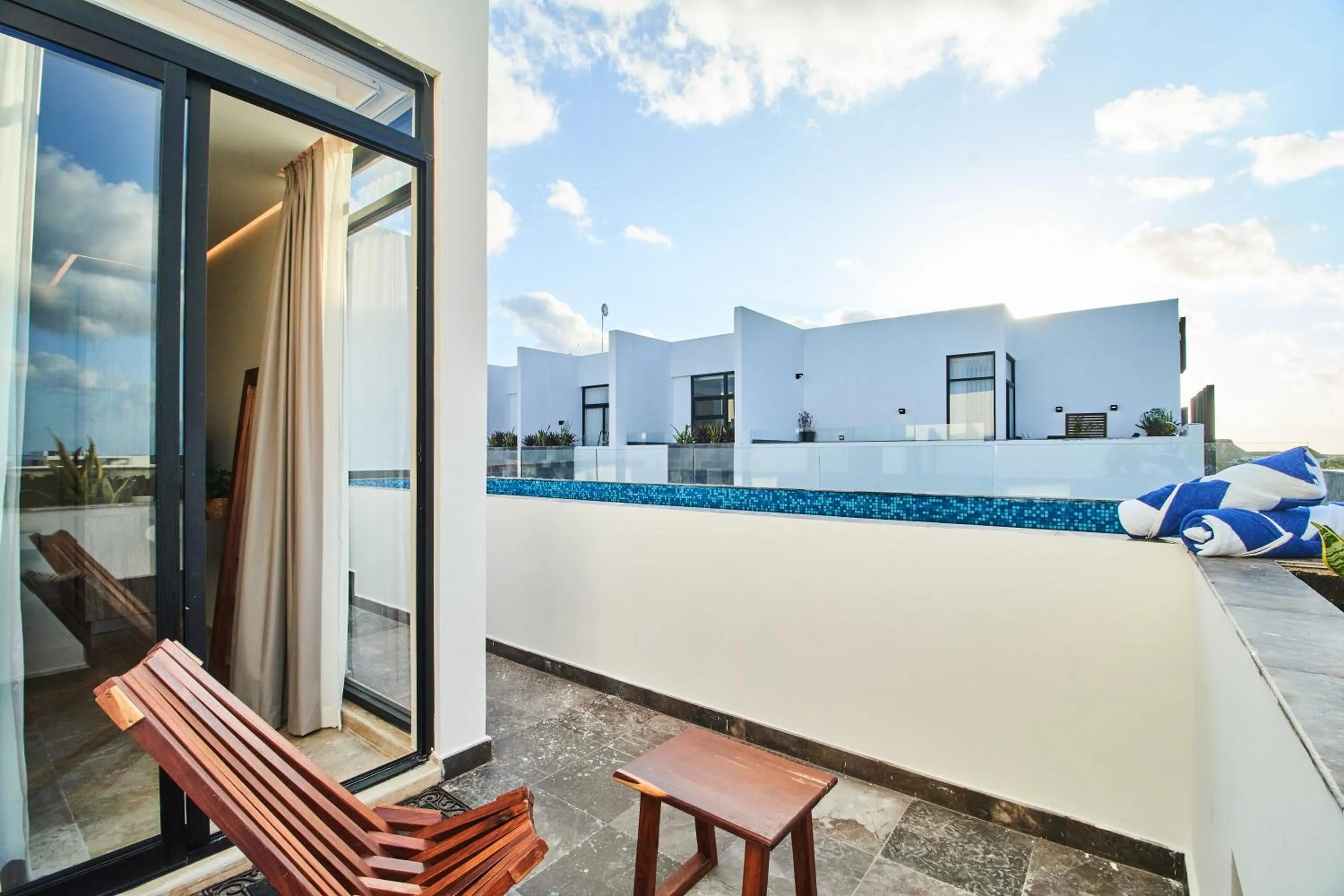 Balcony/Terrace in PH Othello - Private pool&Roof & Beach Club Access