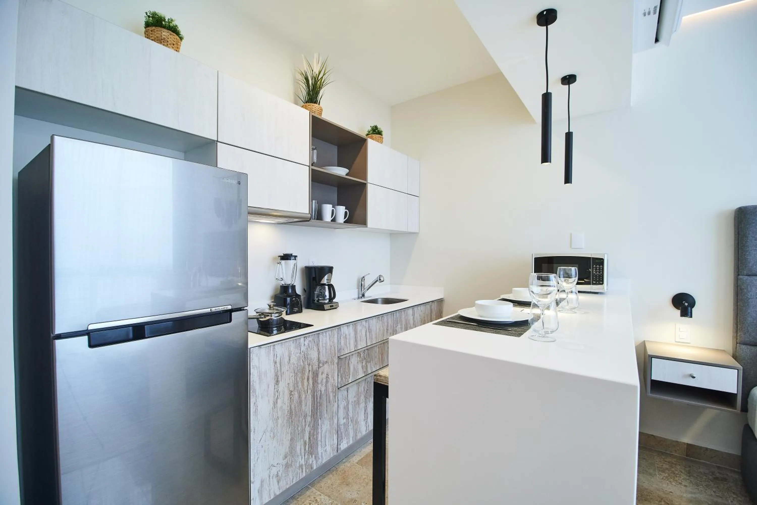 Kitchen or kitchenette in PH Othello - Private pool&Roof & Beach Club Access