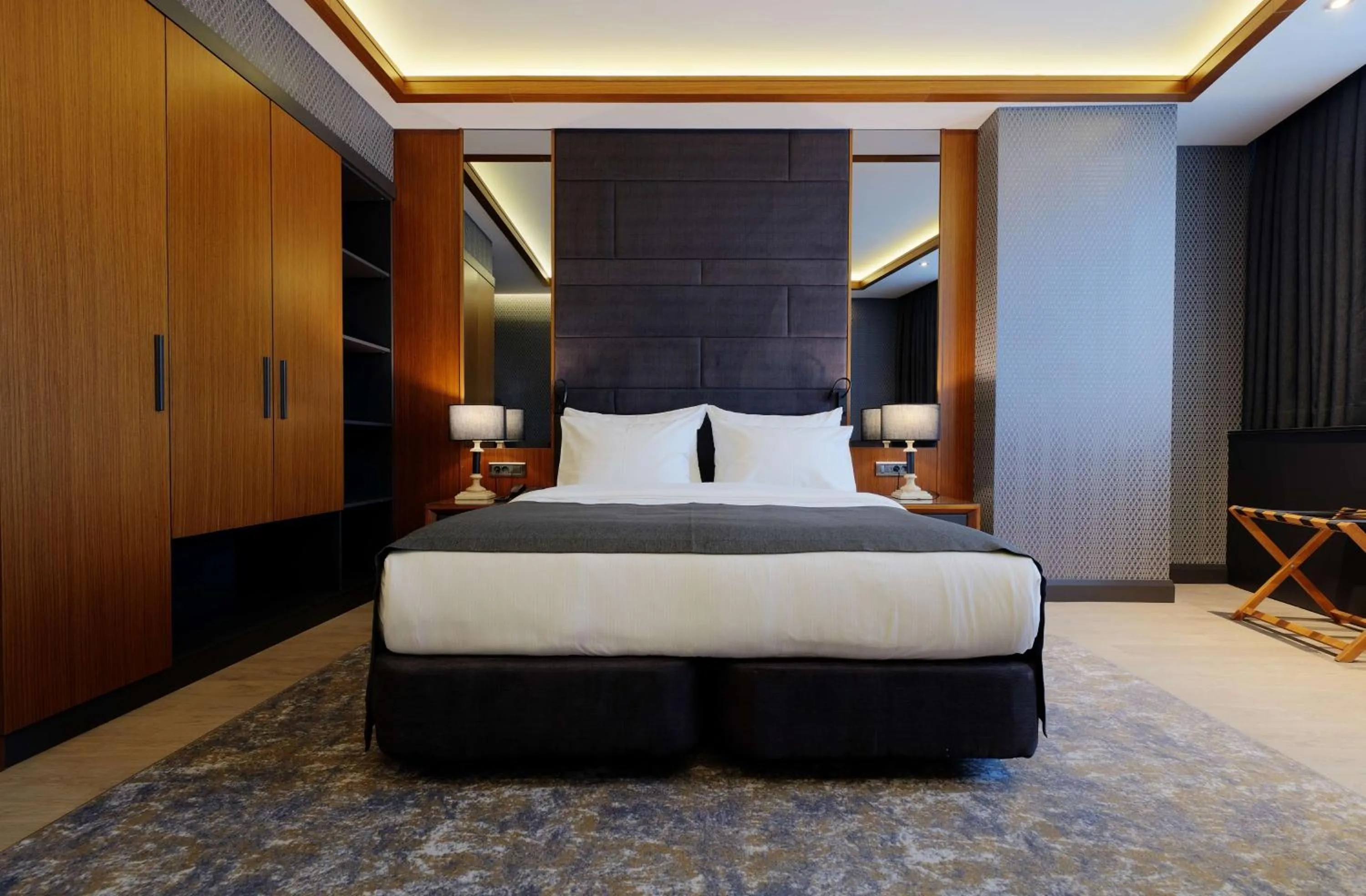 Bedroom, Bed in Nova Vista Centrum Hotel Eskisehir, a Member of Radisson Individuals