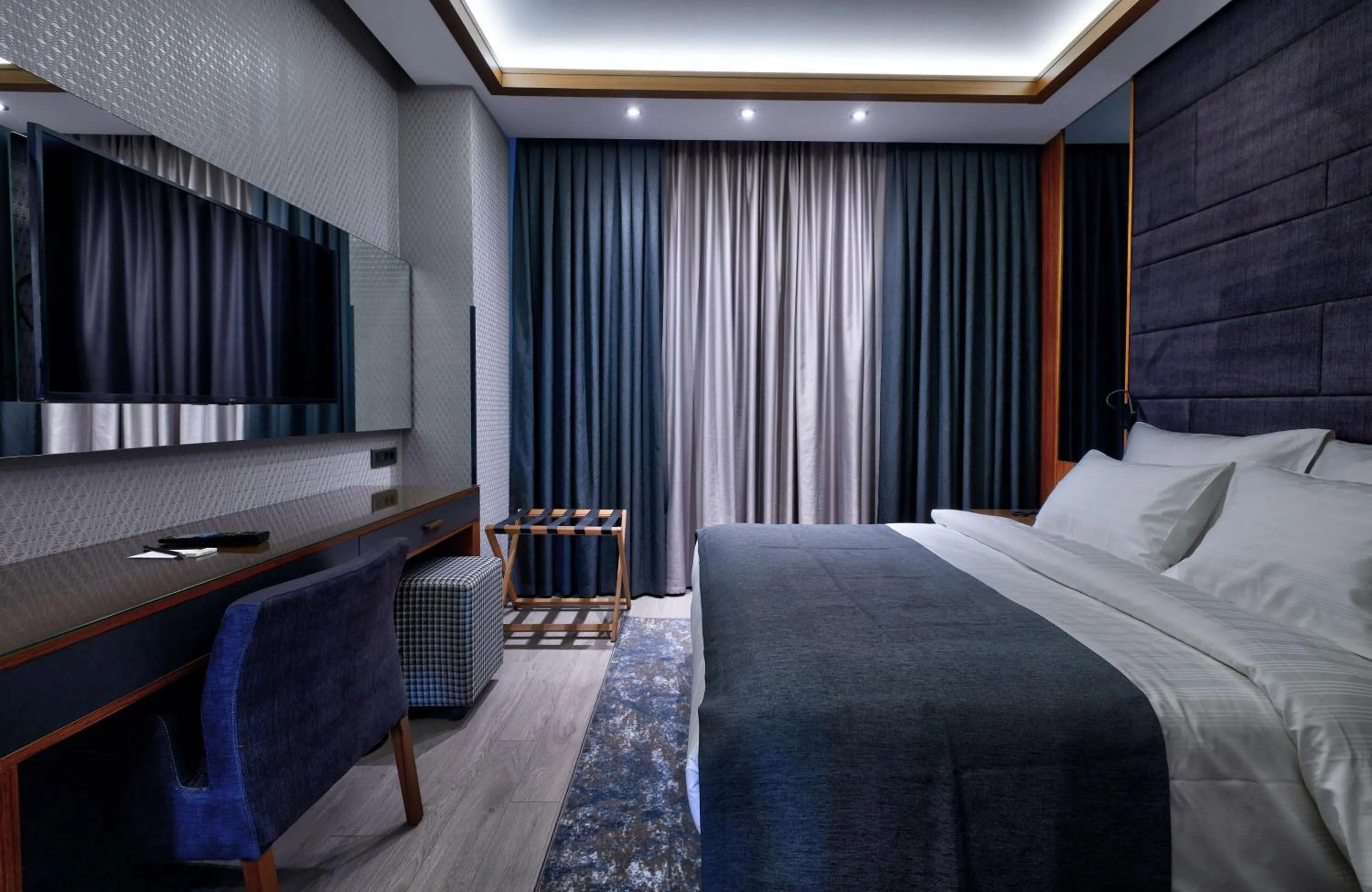 Bedroom, Bed in Nova Vista Centrum Hotel Eskisehir, a Member of Radisson Individuals