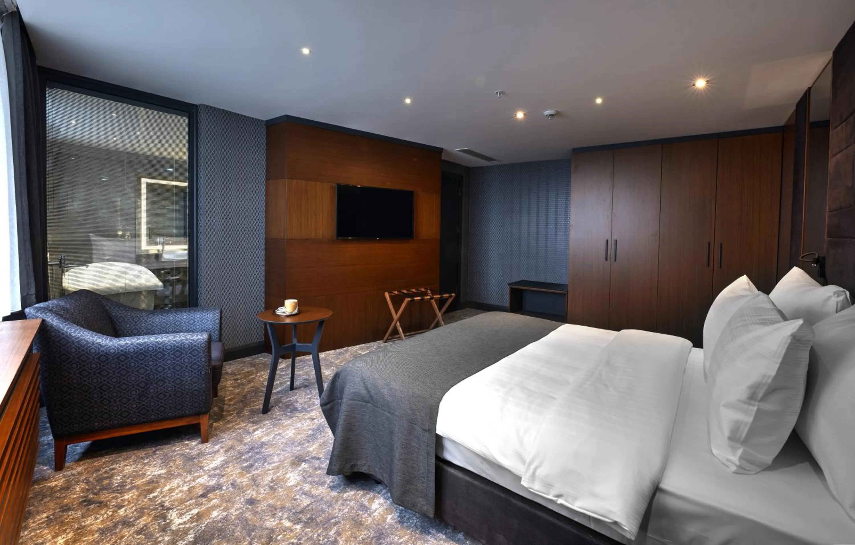 Bedroom, Bed in Nova Vista Centrum Hotel Eskisehir, a Member of Radisson Individuals