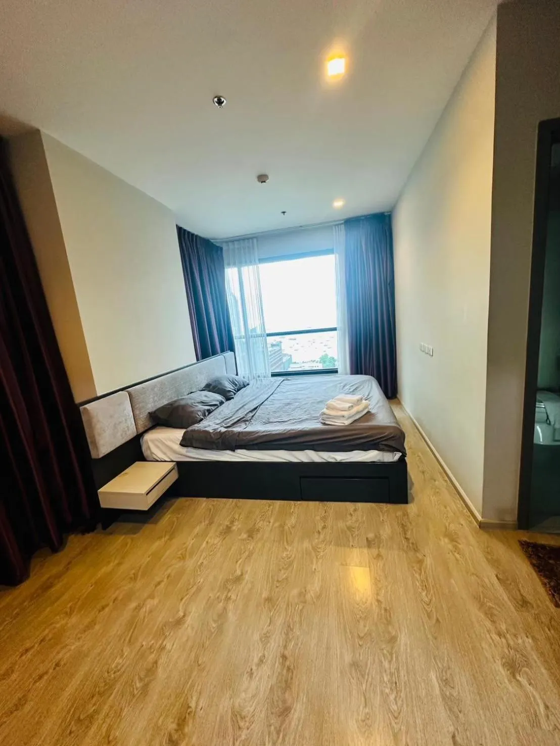 Bed in The Base Central Pattaya