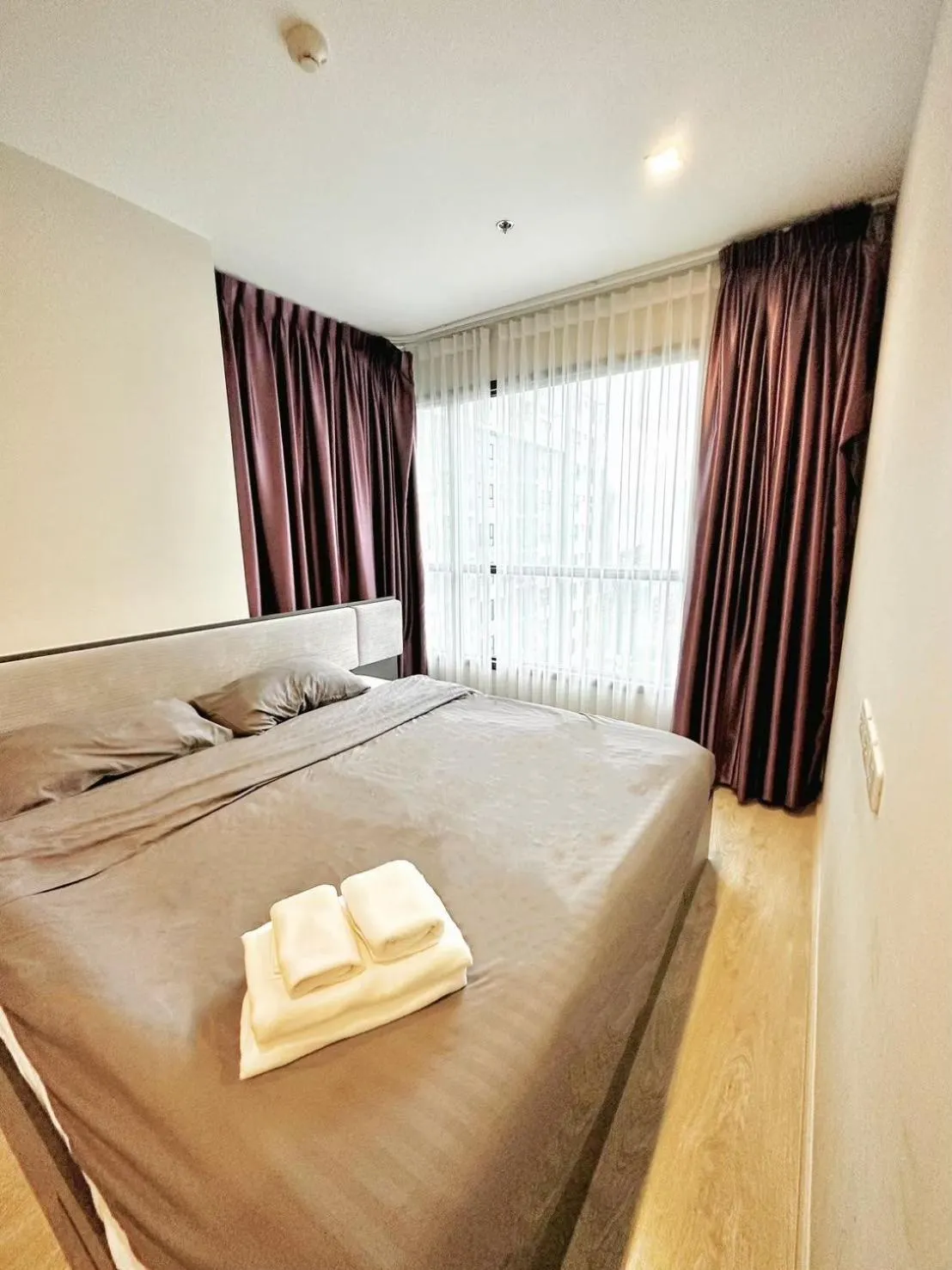 Bed in The Base Central Pattaya