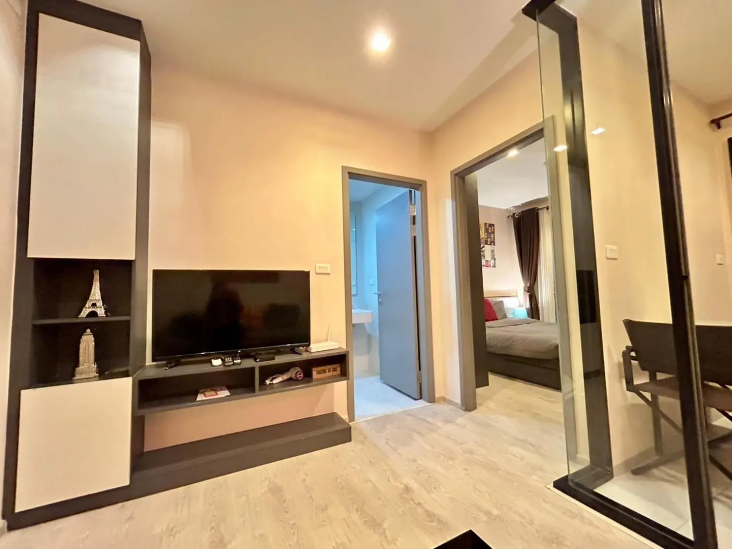 Bed in The Base Central Pattaya