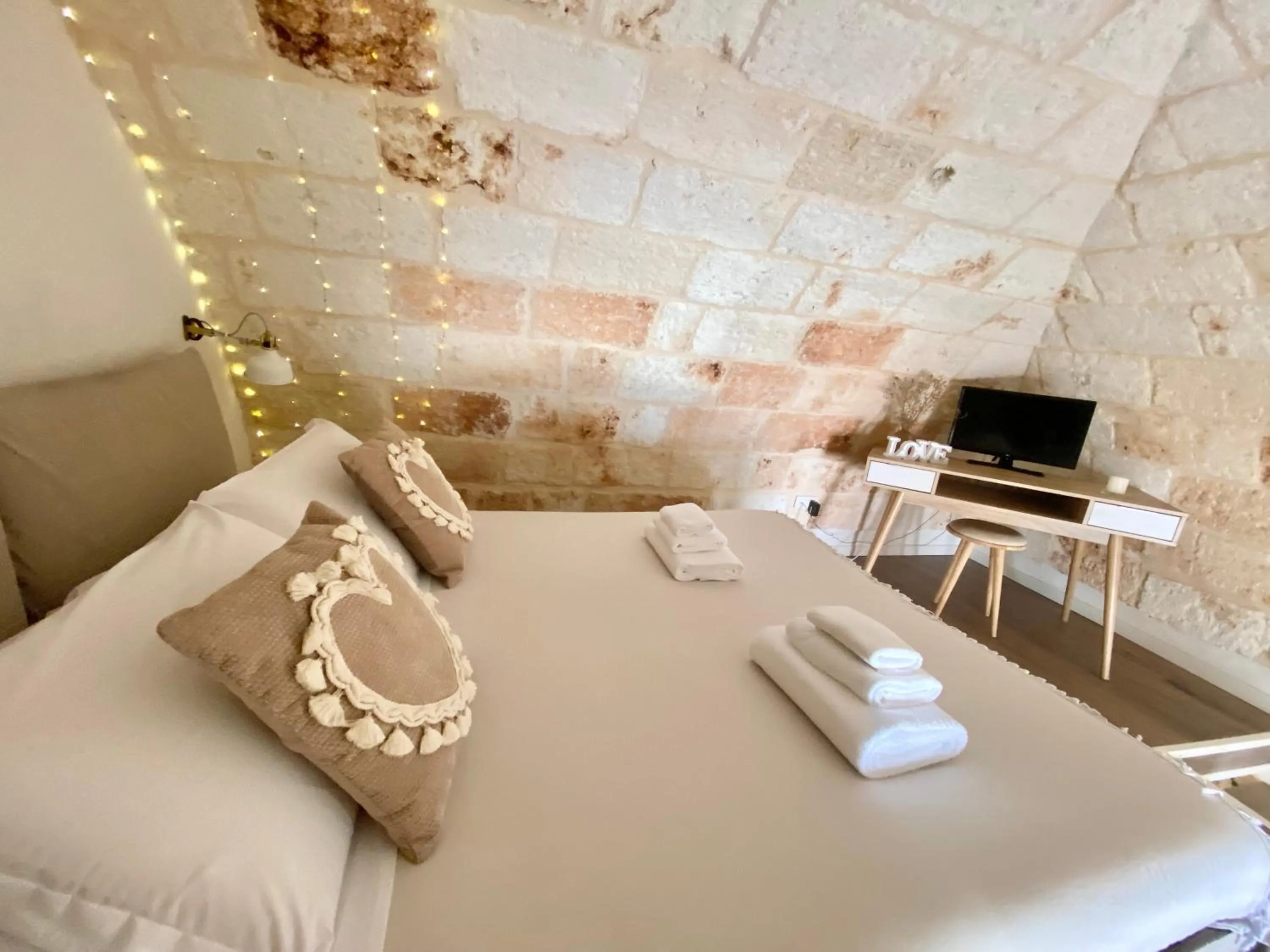 Bedroom, Bed in Stella Marina Luxury