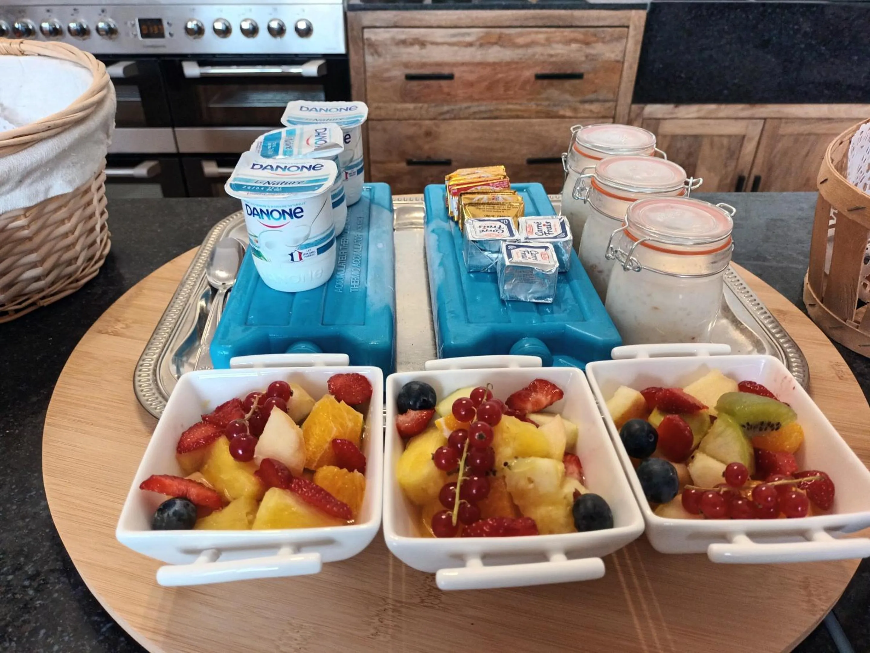 Dining area in BASTIDE DES MARTELIERES
