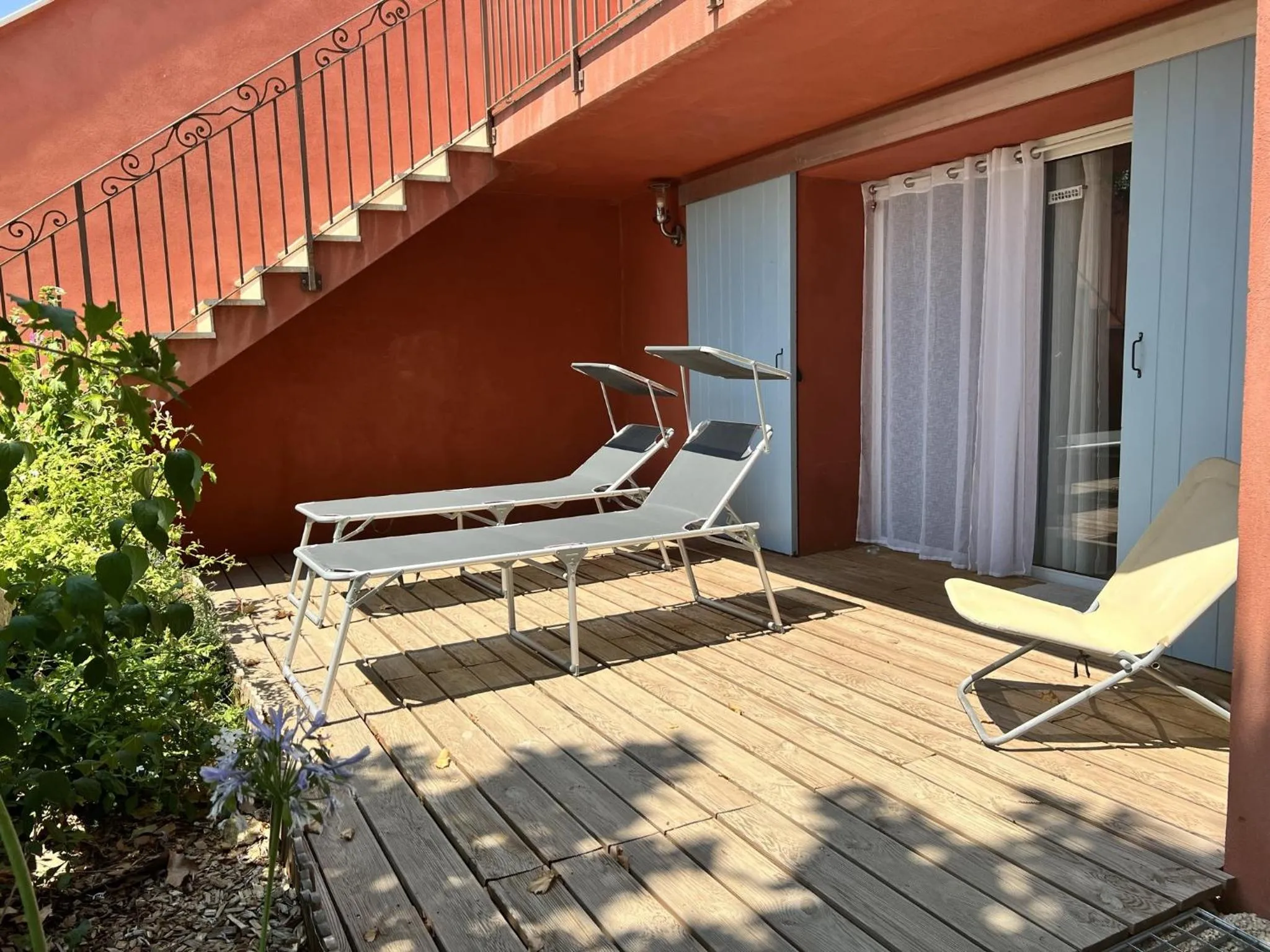 Patio in BASTIDE DES MARTELIERES
