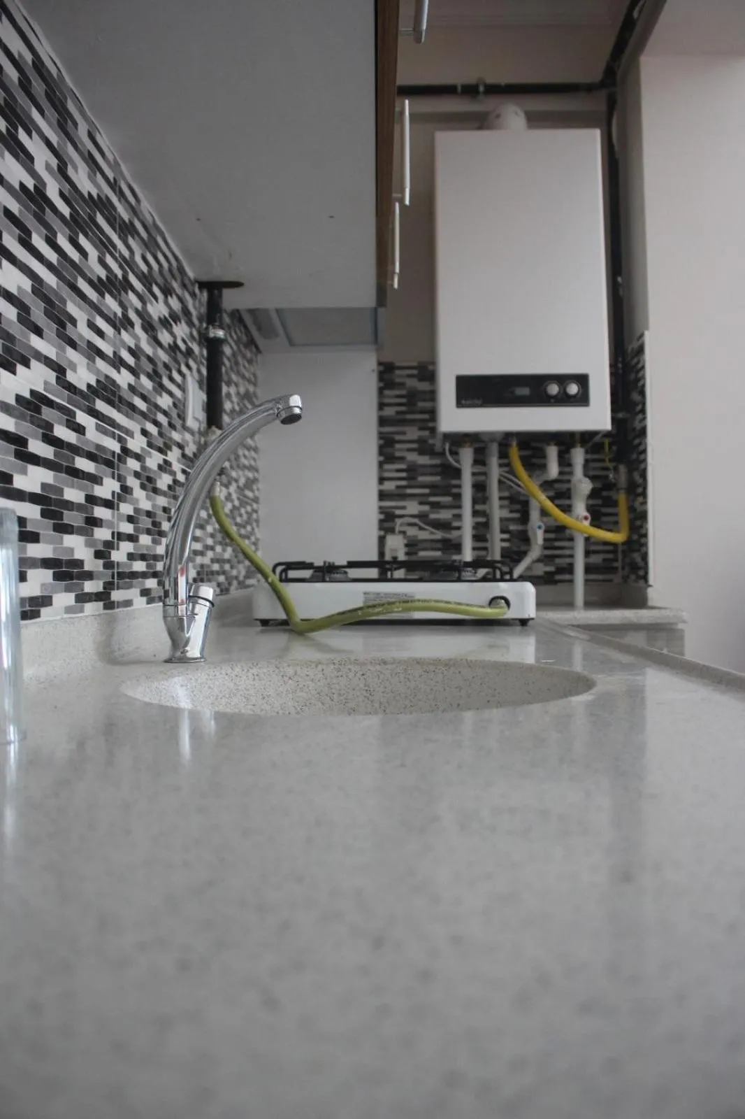 Kitchen or kitchenette in AYDOĞDU SUİT OTEL