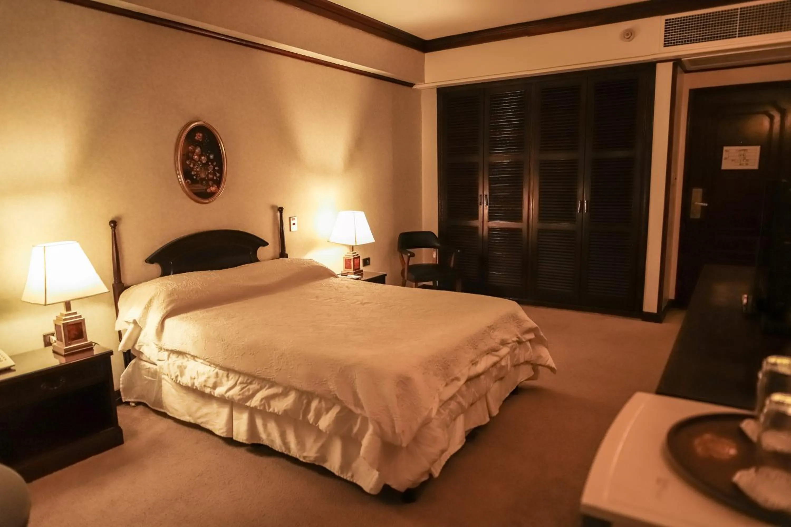 Bed in Nobile Suites Excelsior Asuncion