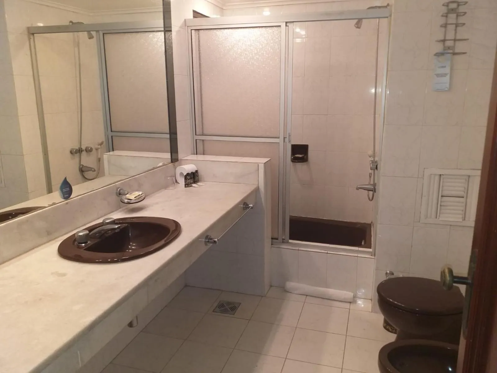 Bathroom in Nobile Suites Excelsior Asuncion