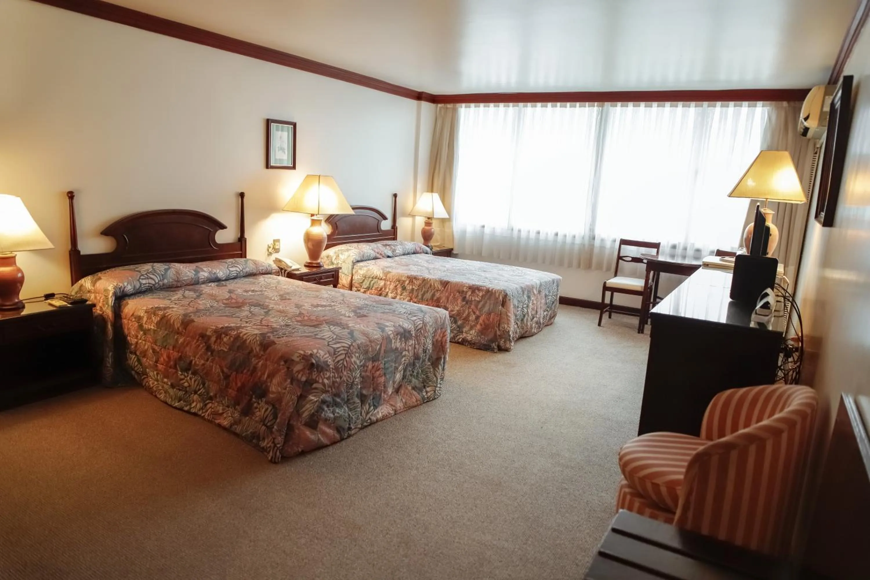 Bedroom, Bed in Nobile Suites Excelsior Asuncion