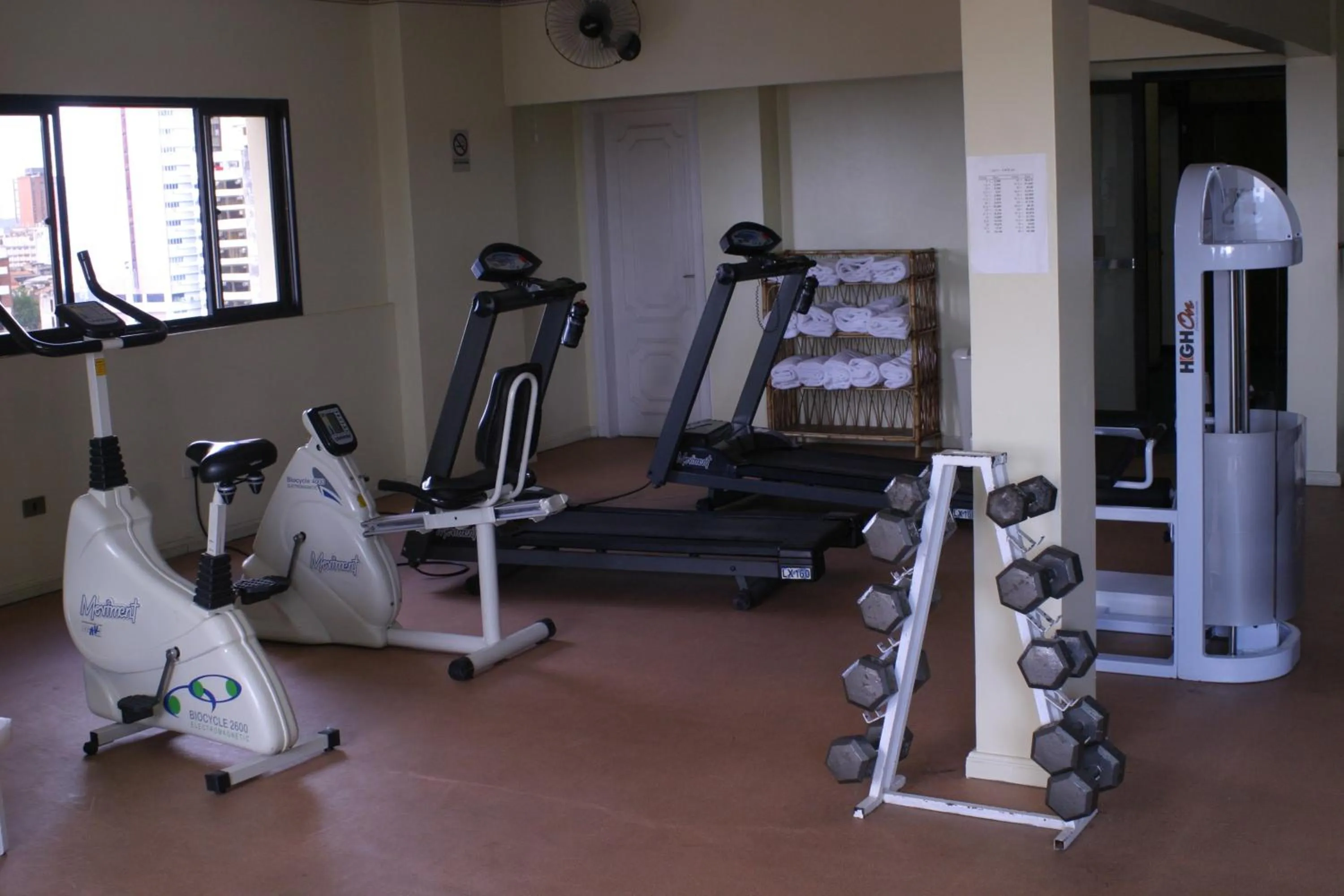 Fitness centre/facilities in Nobile Suites Excelsior Asuncion