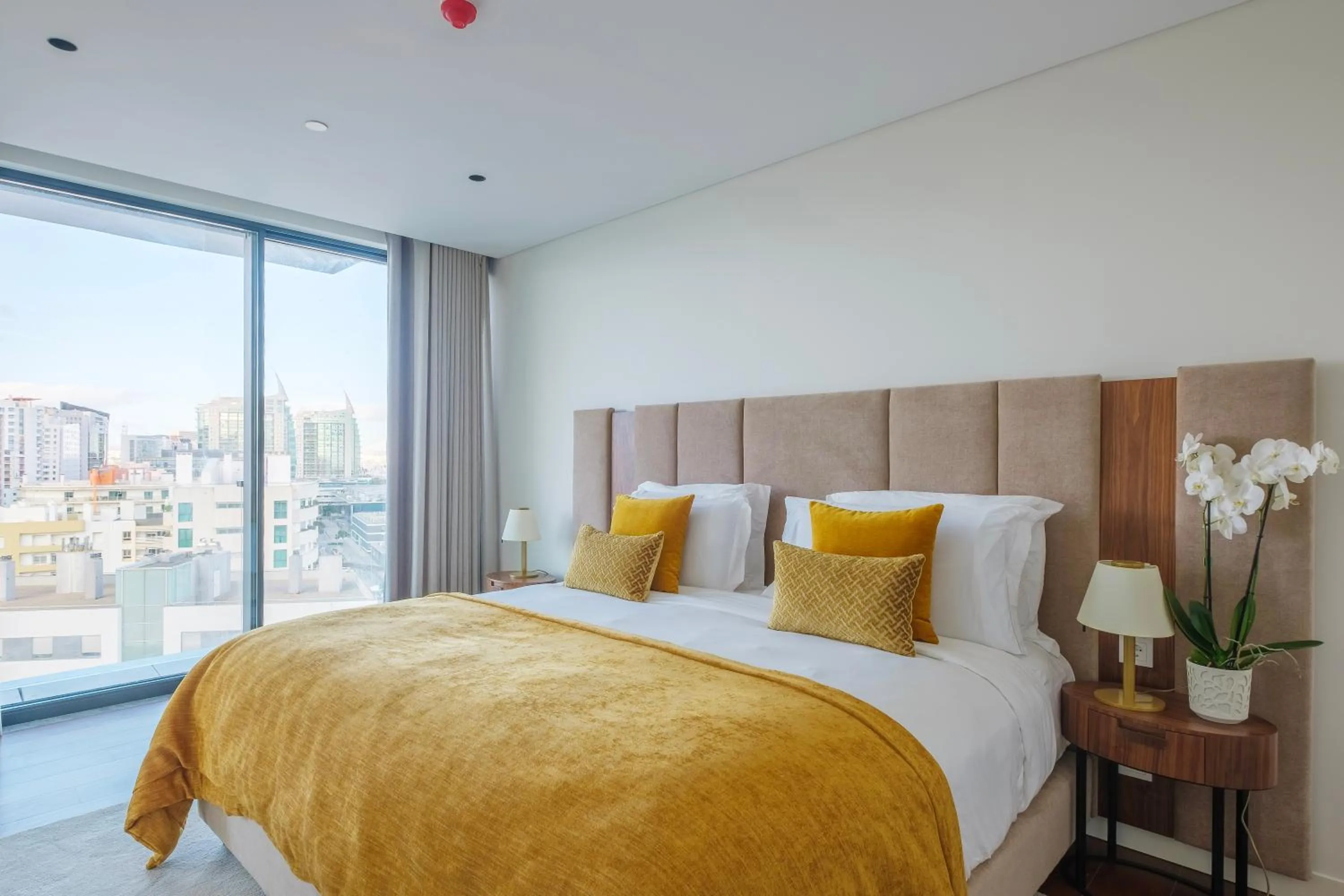 Bedroom, Bed in Martinhal Lisbon Oriente