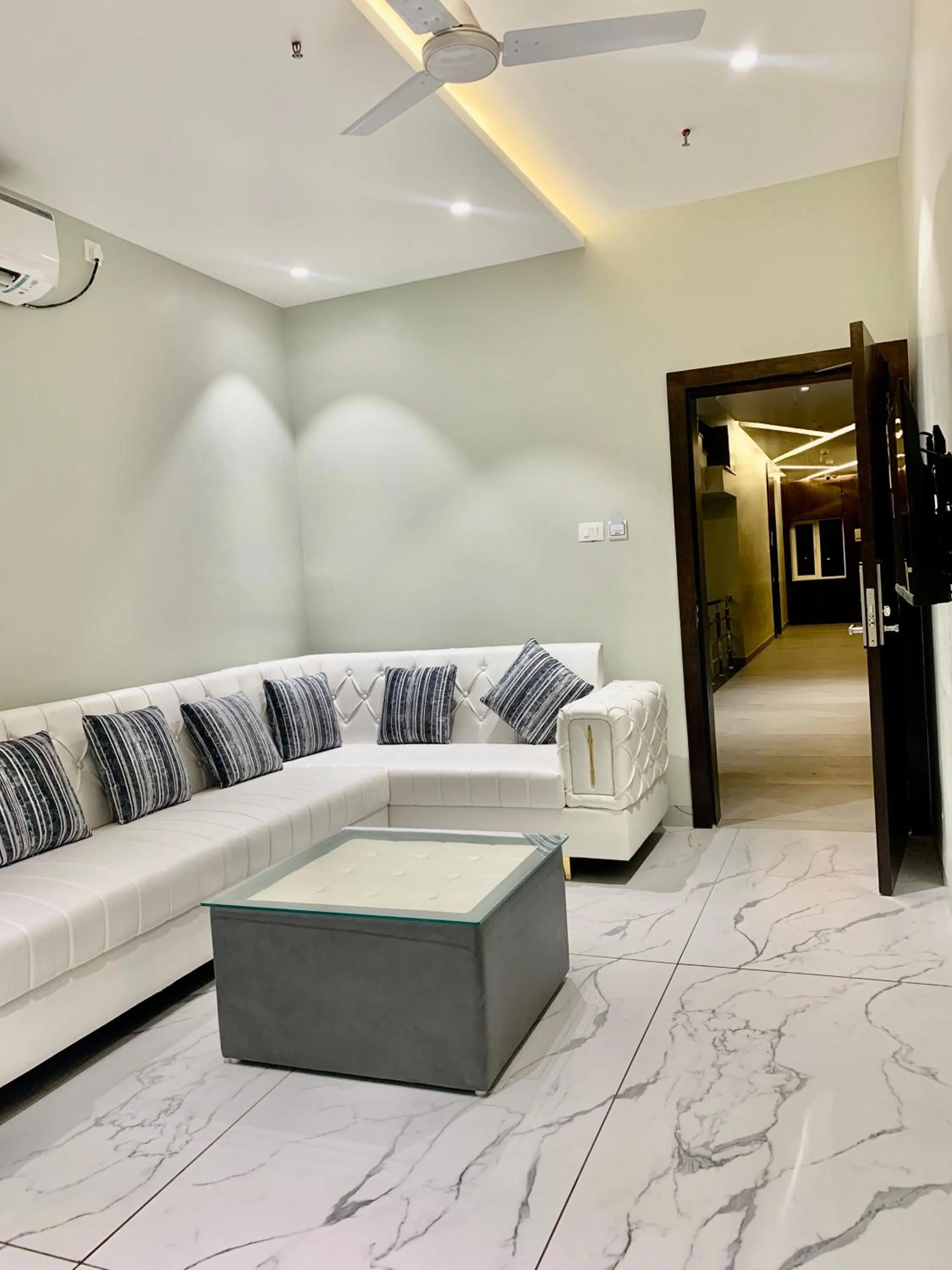 Living room in The Kamoda Resort