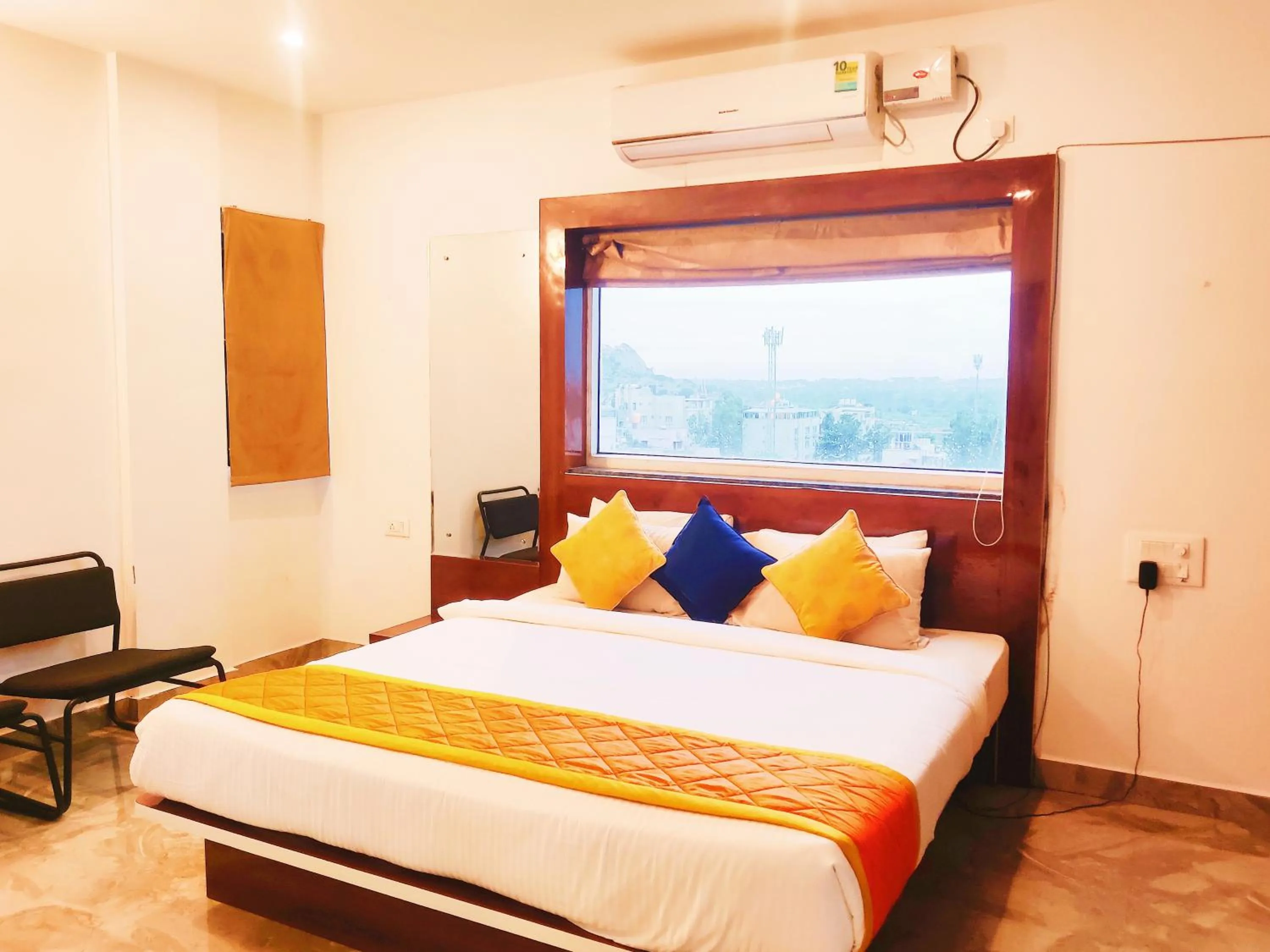 Bed in Keerthis Royal Suites Hotels in Bangalore Airport