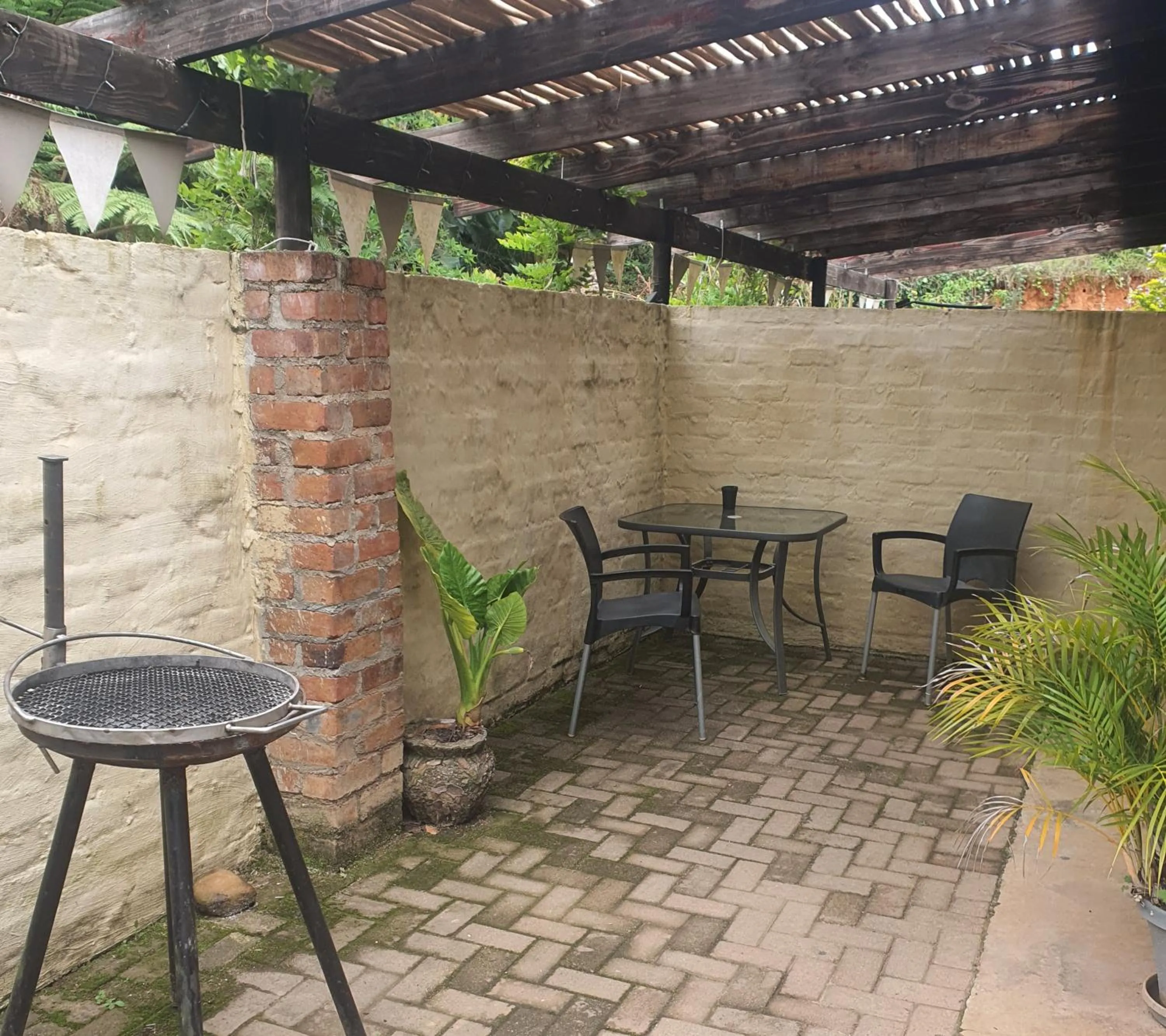 Patio in KatiKati Eco Lodge